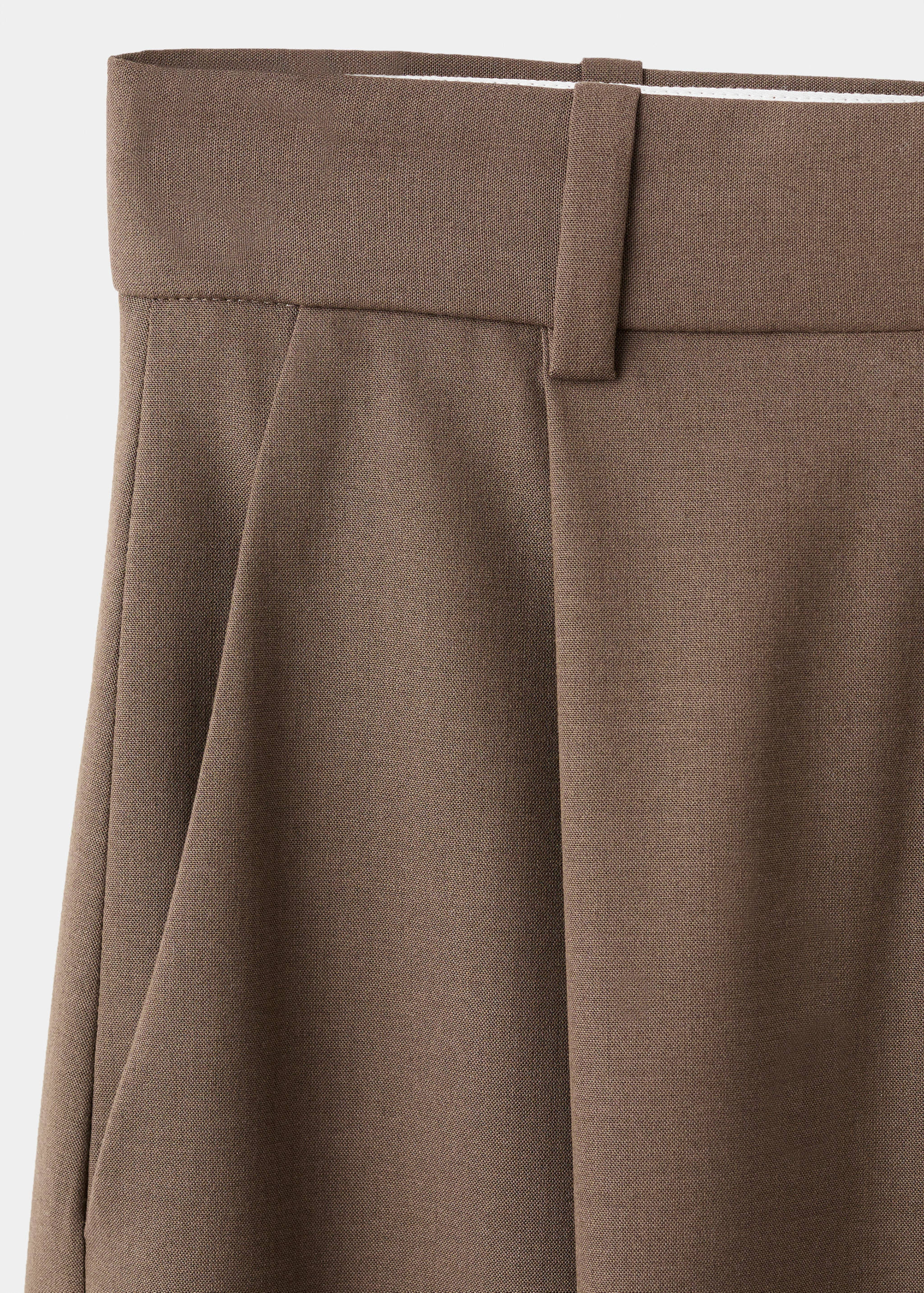 Gerade geschnittene Anzughose mit Bundfalten - Detail des Artikels 8