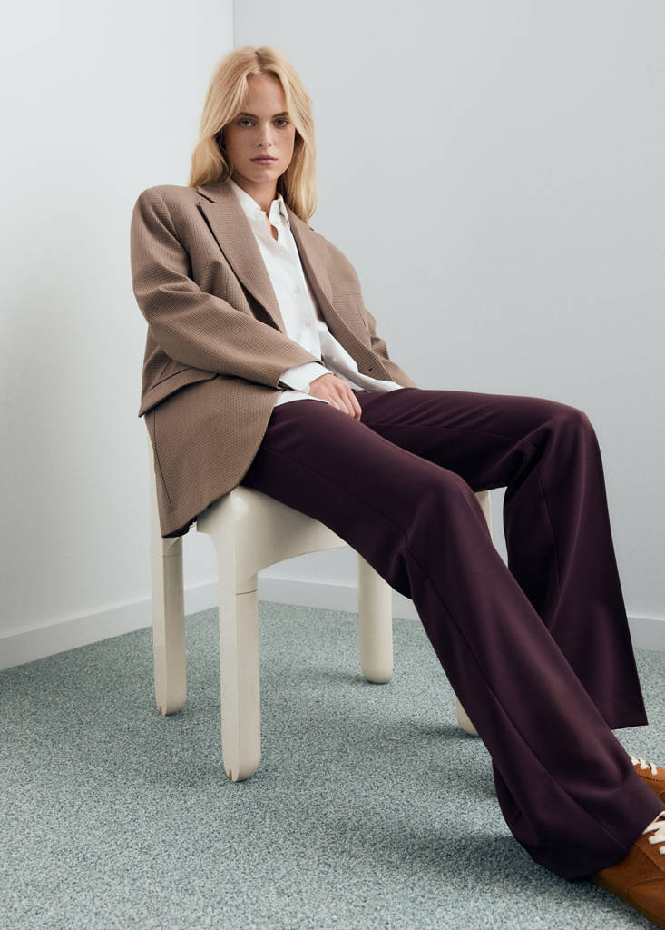 Mid-rise flare trousers — Plum