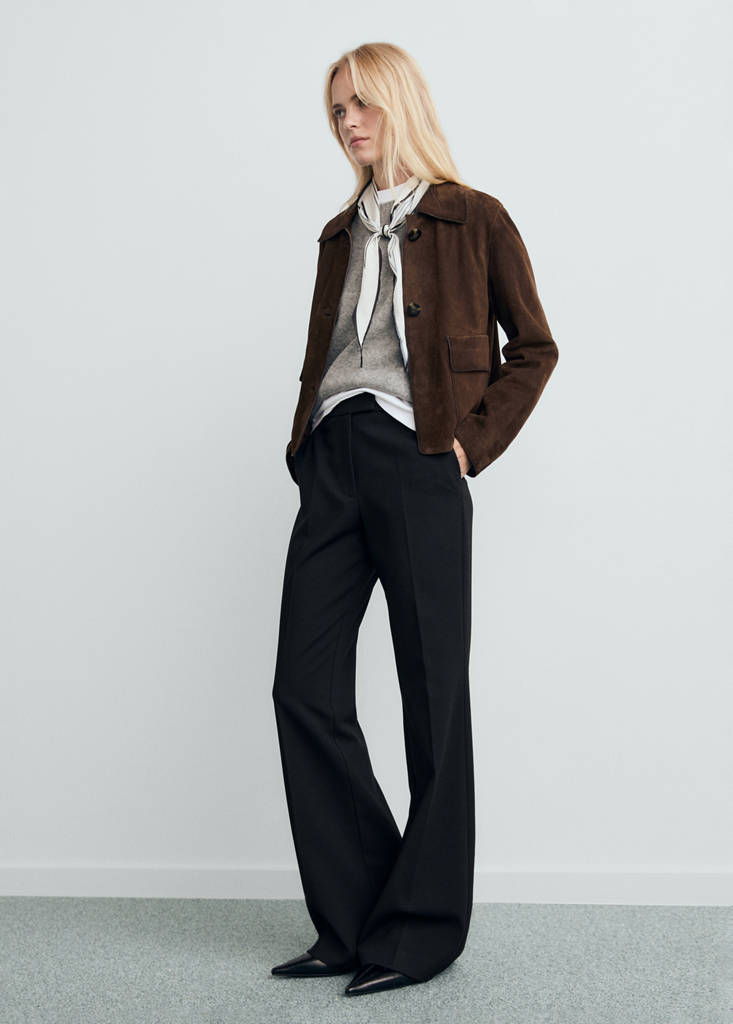 Mid-rise flare trousers — Black