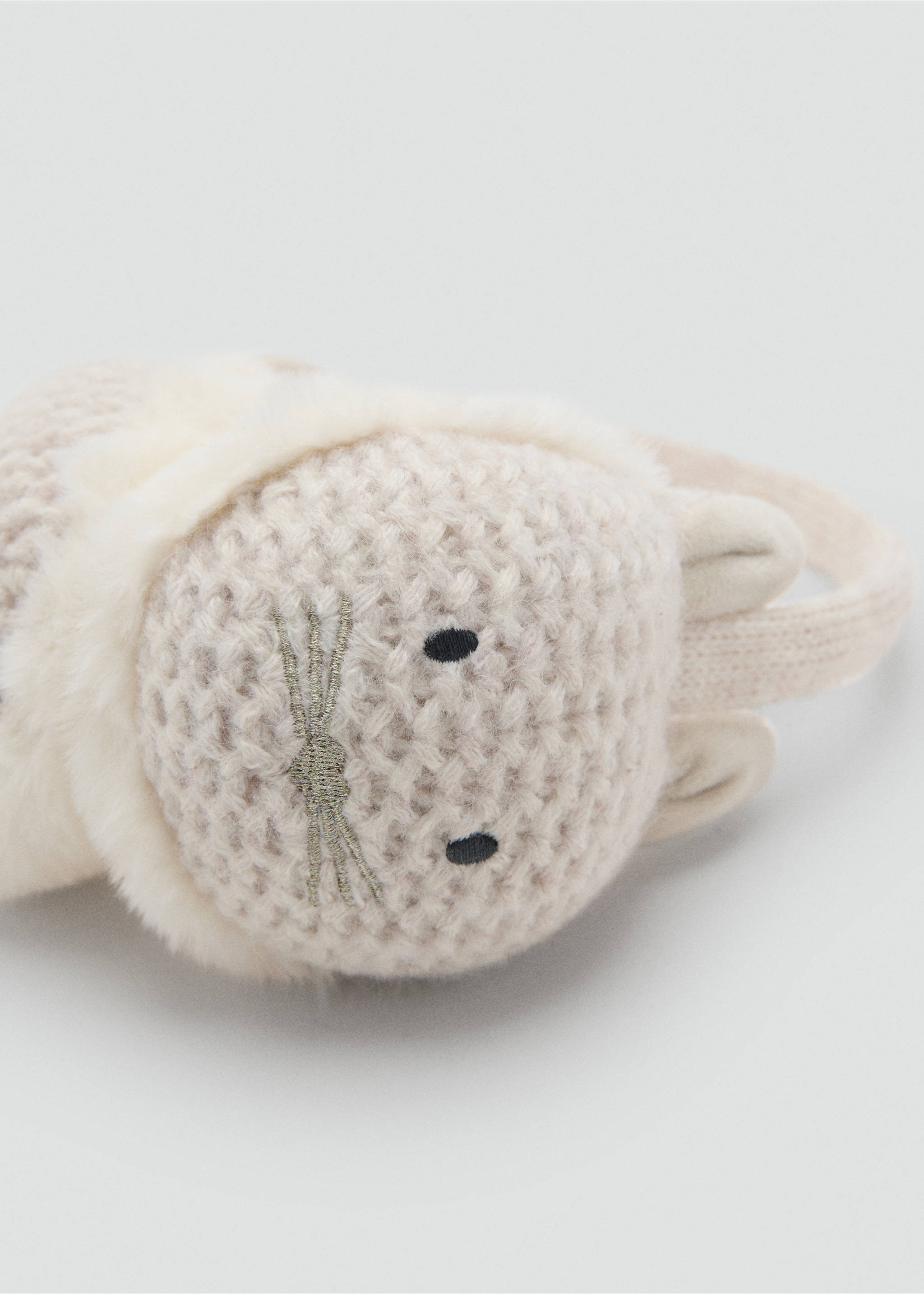 Orejeras conejito pelo - Detalle del artículo 1, Arena. Ref: 17006737-00.