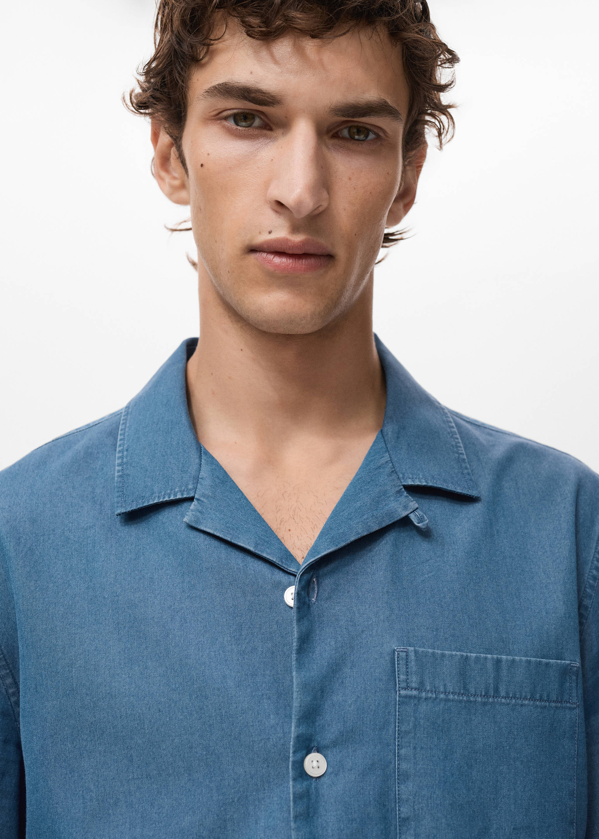 100% cotton denim shirt - Details of the article 1