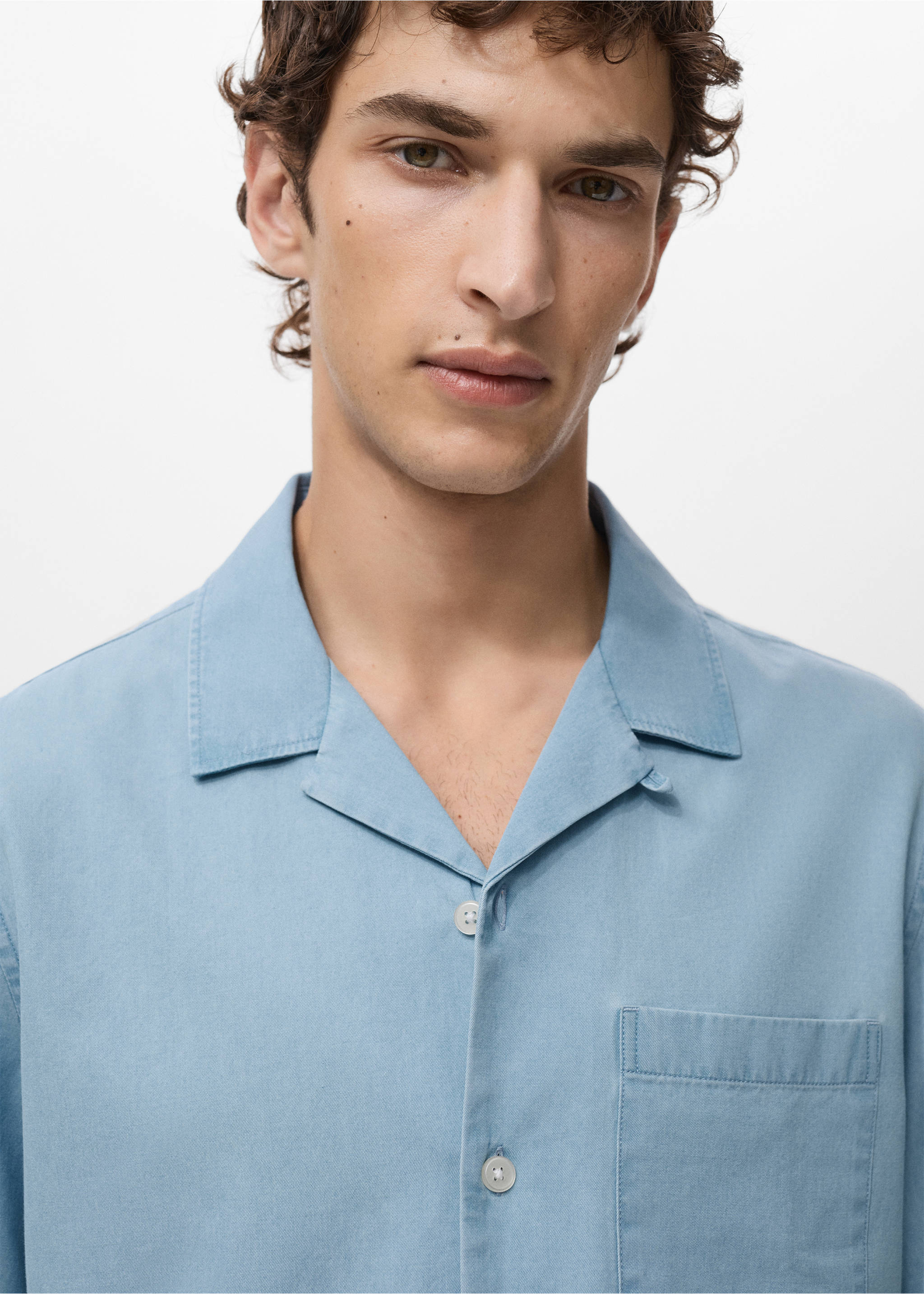 Camisa vaquera 100% algodón - Detalle del artículo 1, Azul claro. Ref: 17006742-00.
