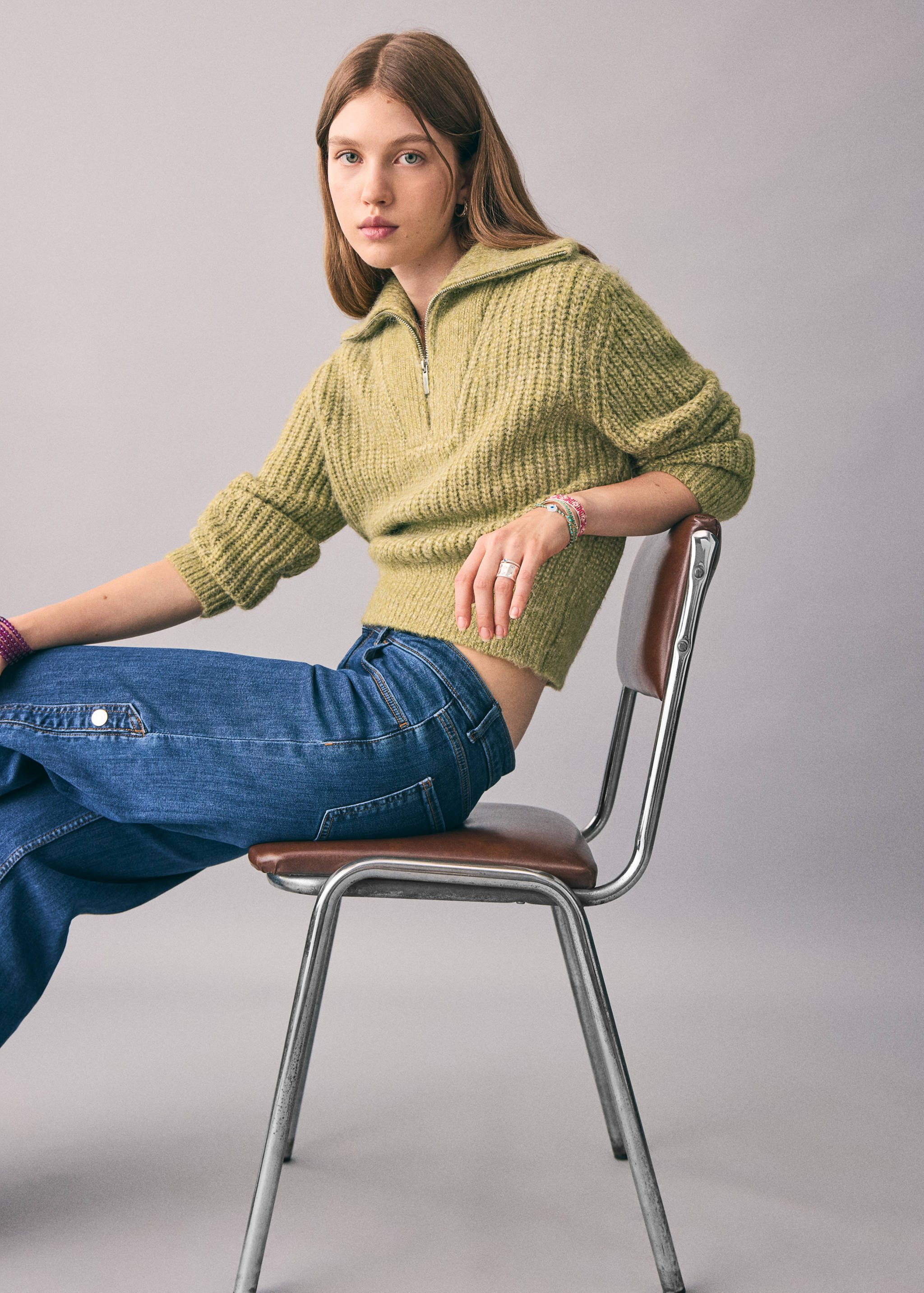 Knitted sweater with perkins neck - Details of the article 4