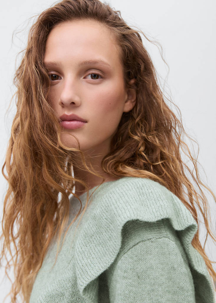 Ruffle knitted sweater — Green