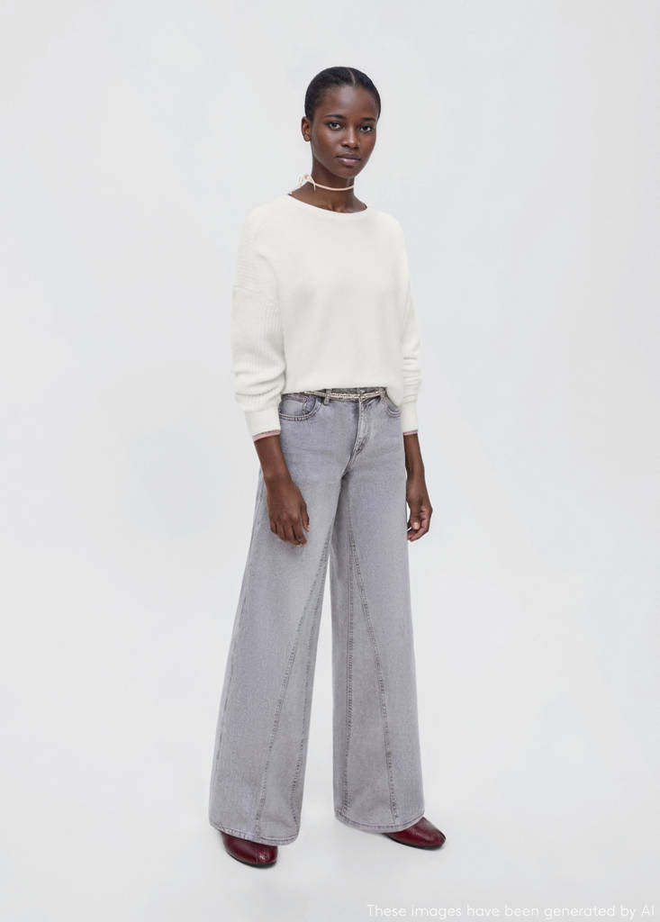 Long-sleeve knitted sweater — White