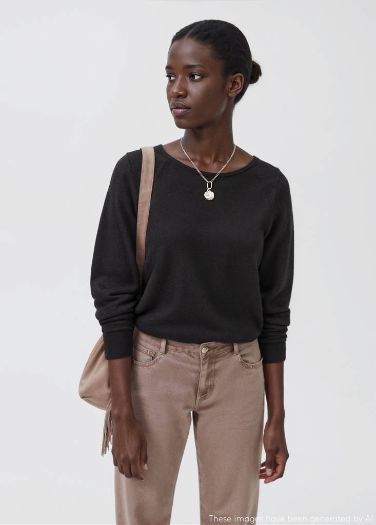 Sweater with open back — Black