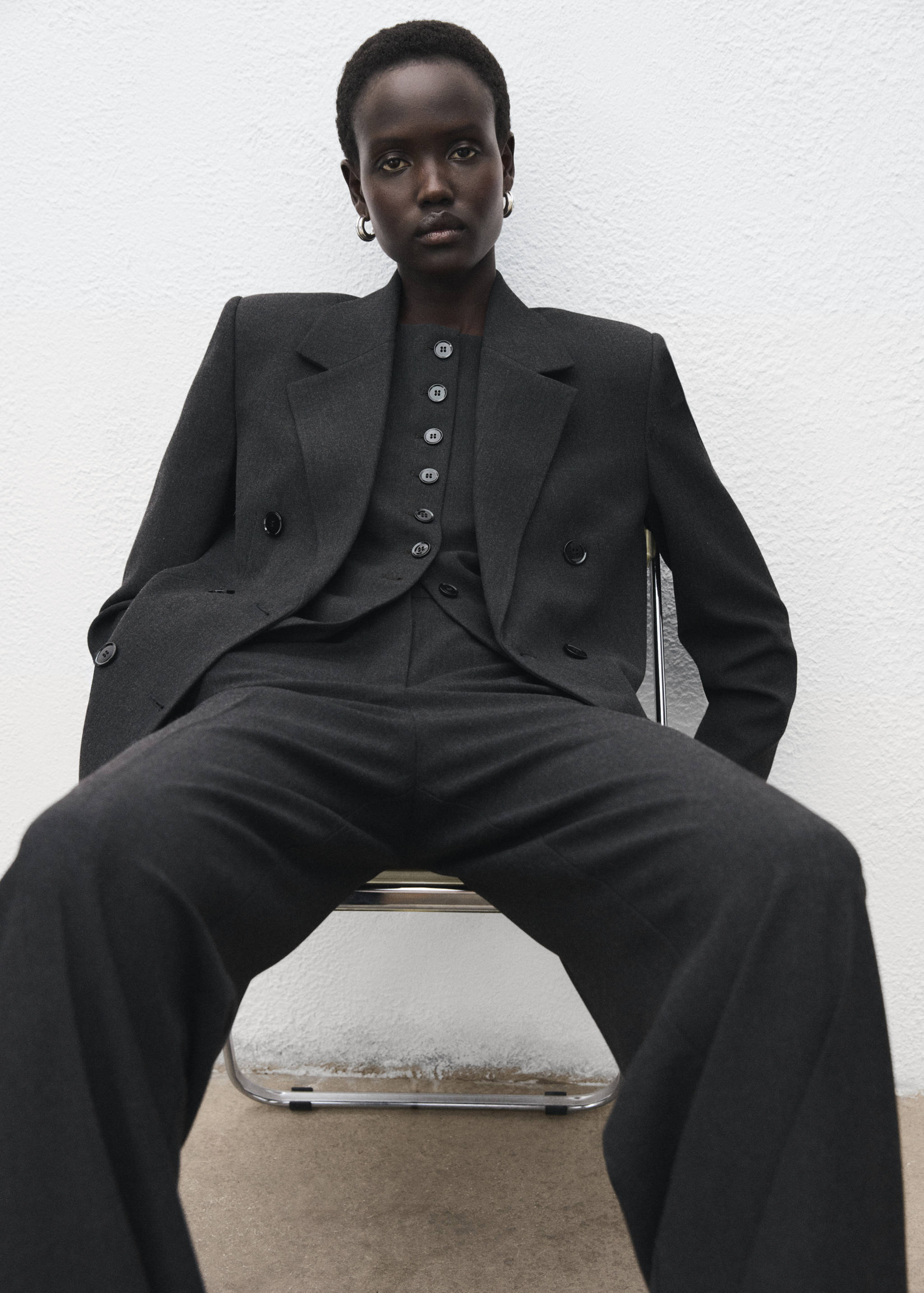 Pleated suit pants - Details of the article 1