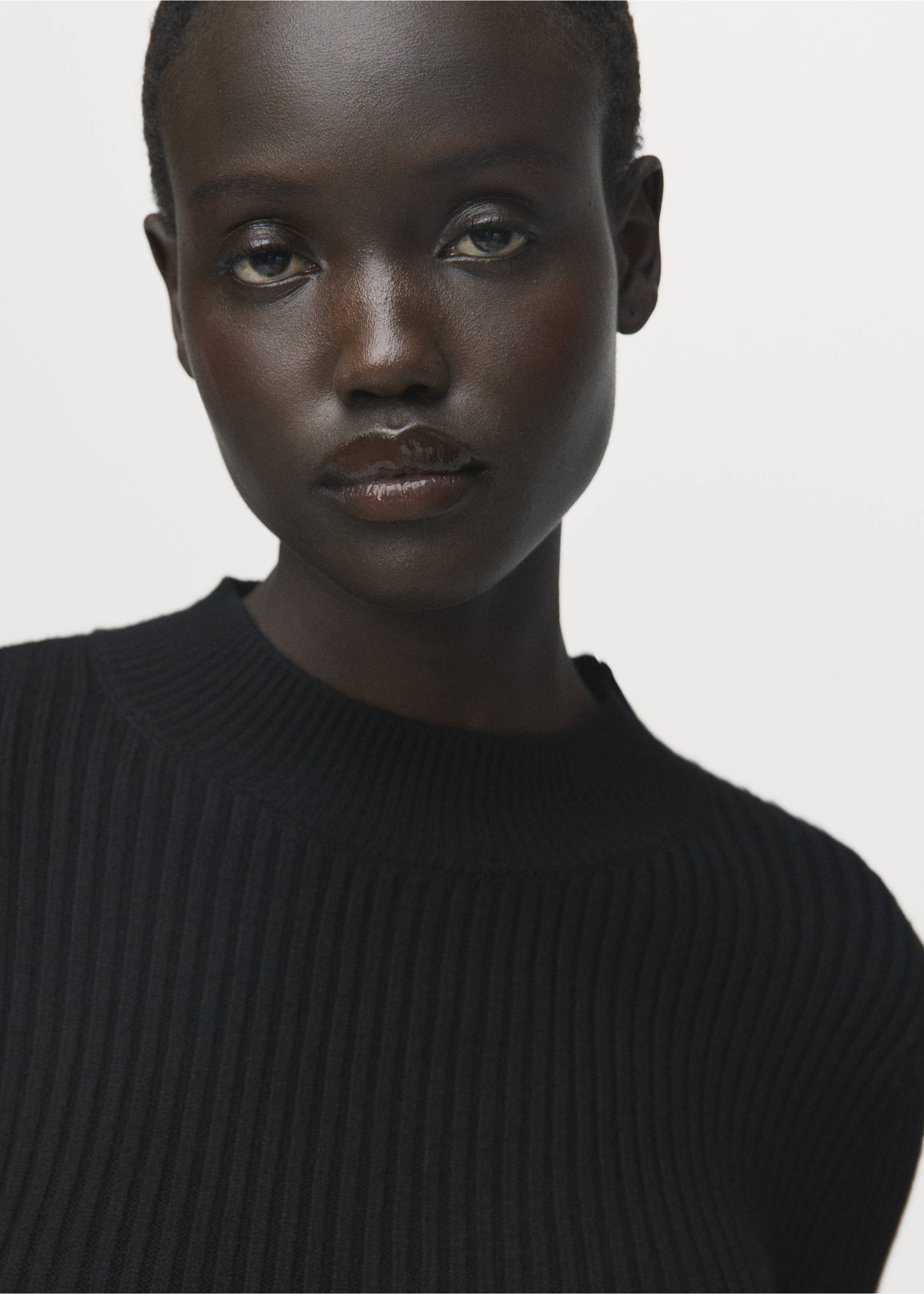 Ribbed peplum sweater - Details of the article 1, Black. Ref: 17007783-00.