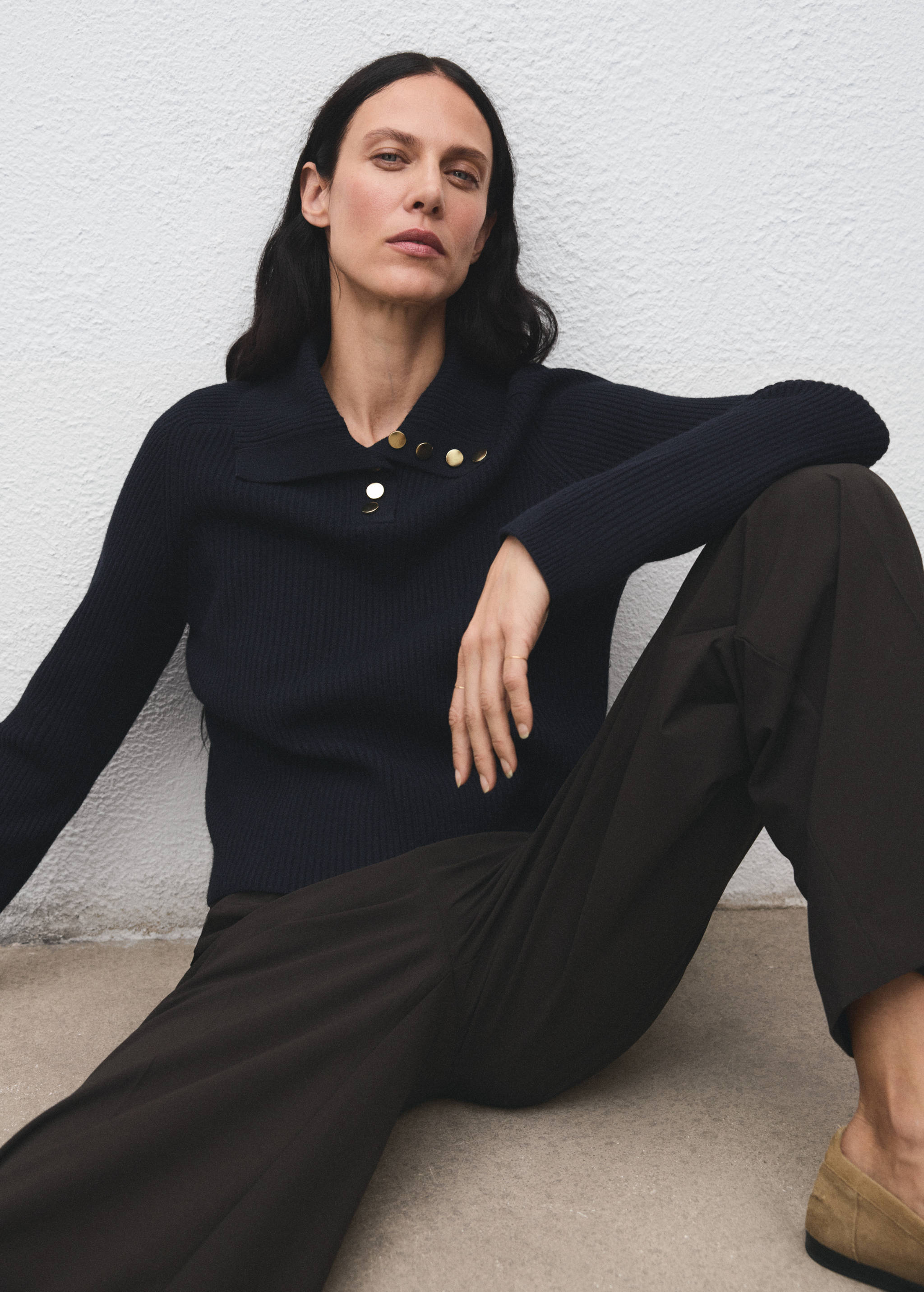 Ribbed polo-neck sweater with buttons - Details of the article 2
