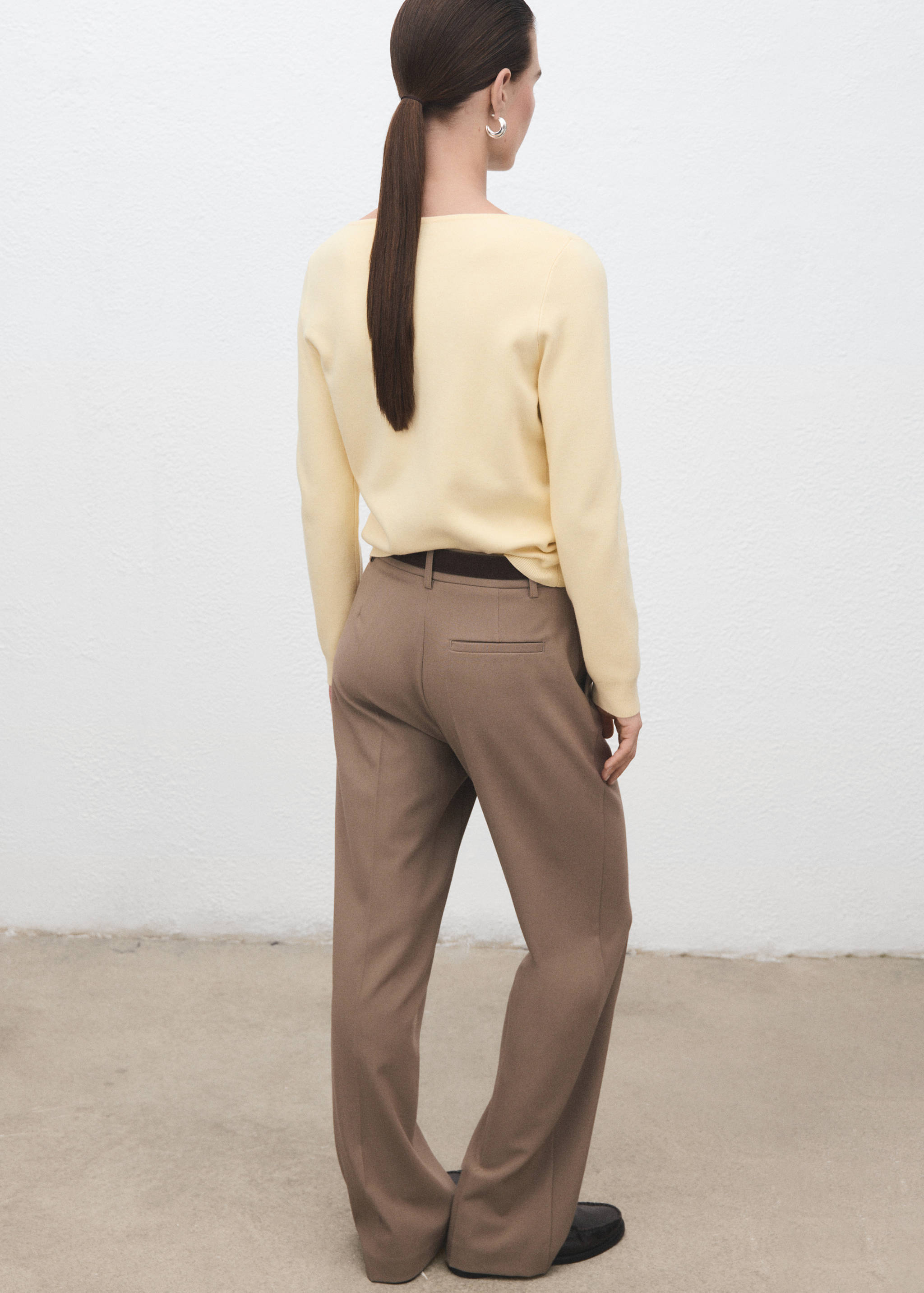 Fine-knit sweater - Reverse of the article