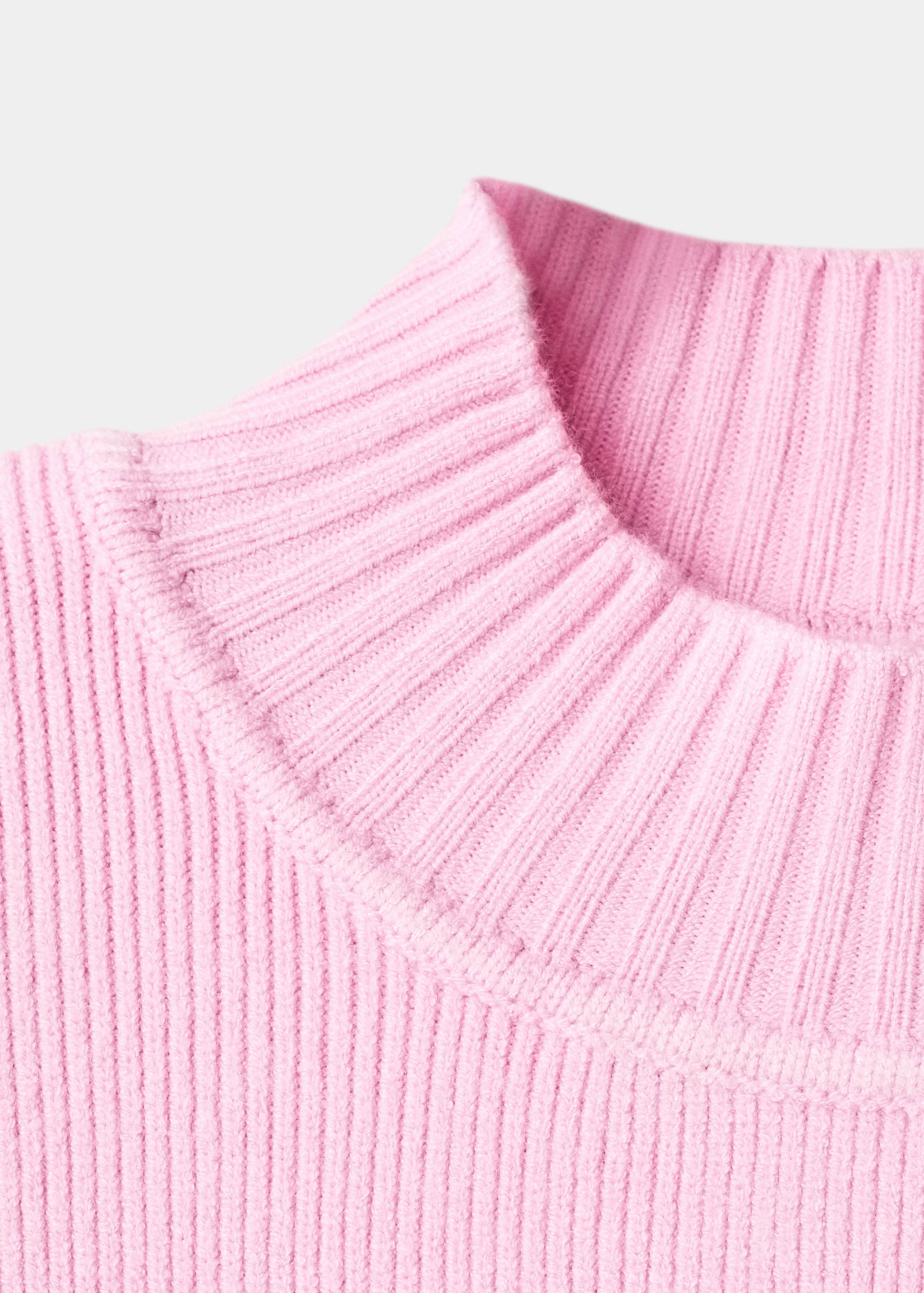 High collar sweater - Details of the article 8