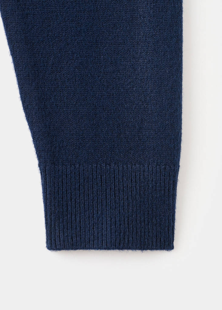 Round-neck knitted sweater — Dark Navy