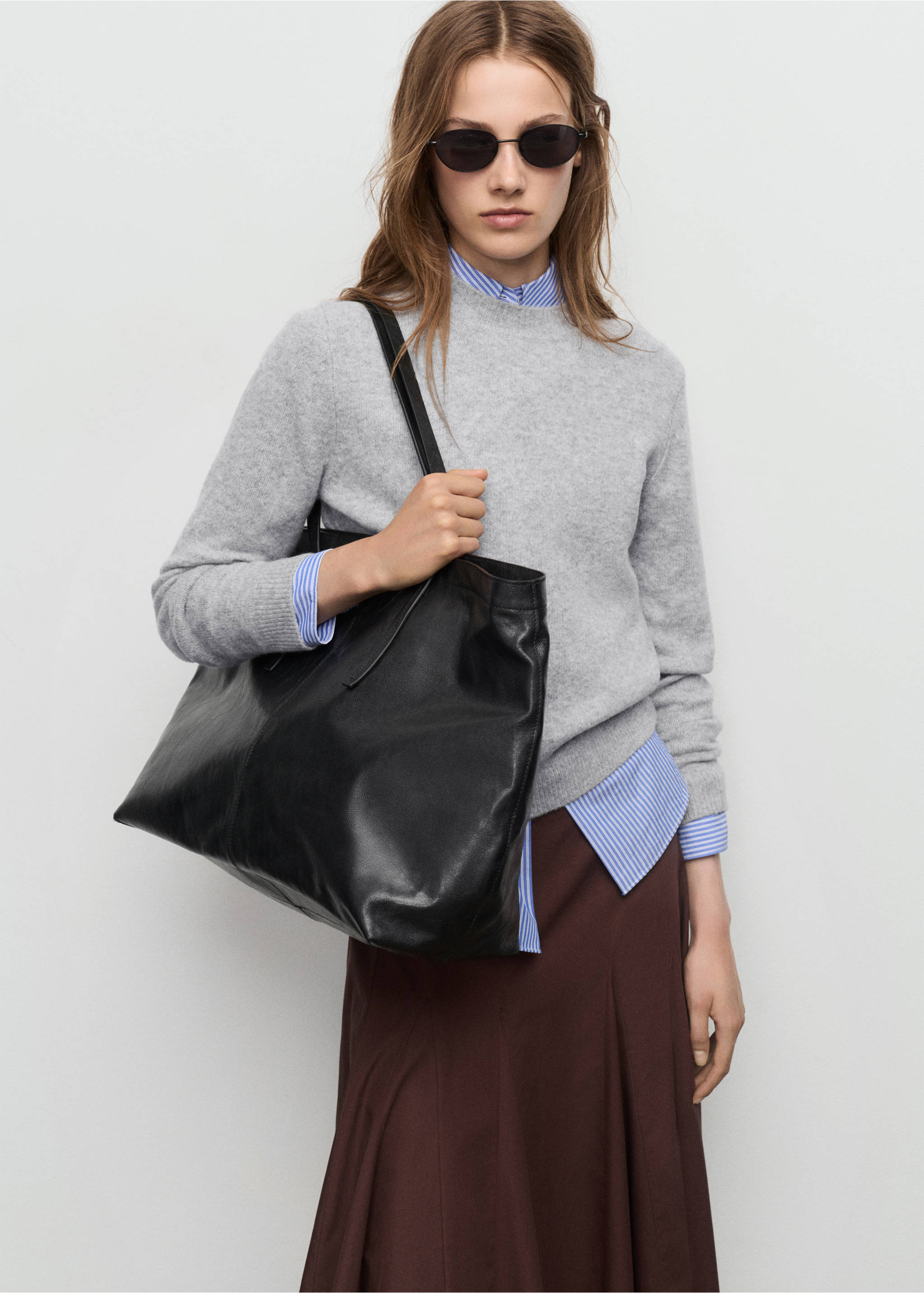 Medium-knit sweater - Medium plane, Grey. Ref: 17007792-00.