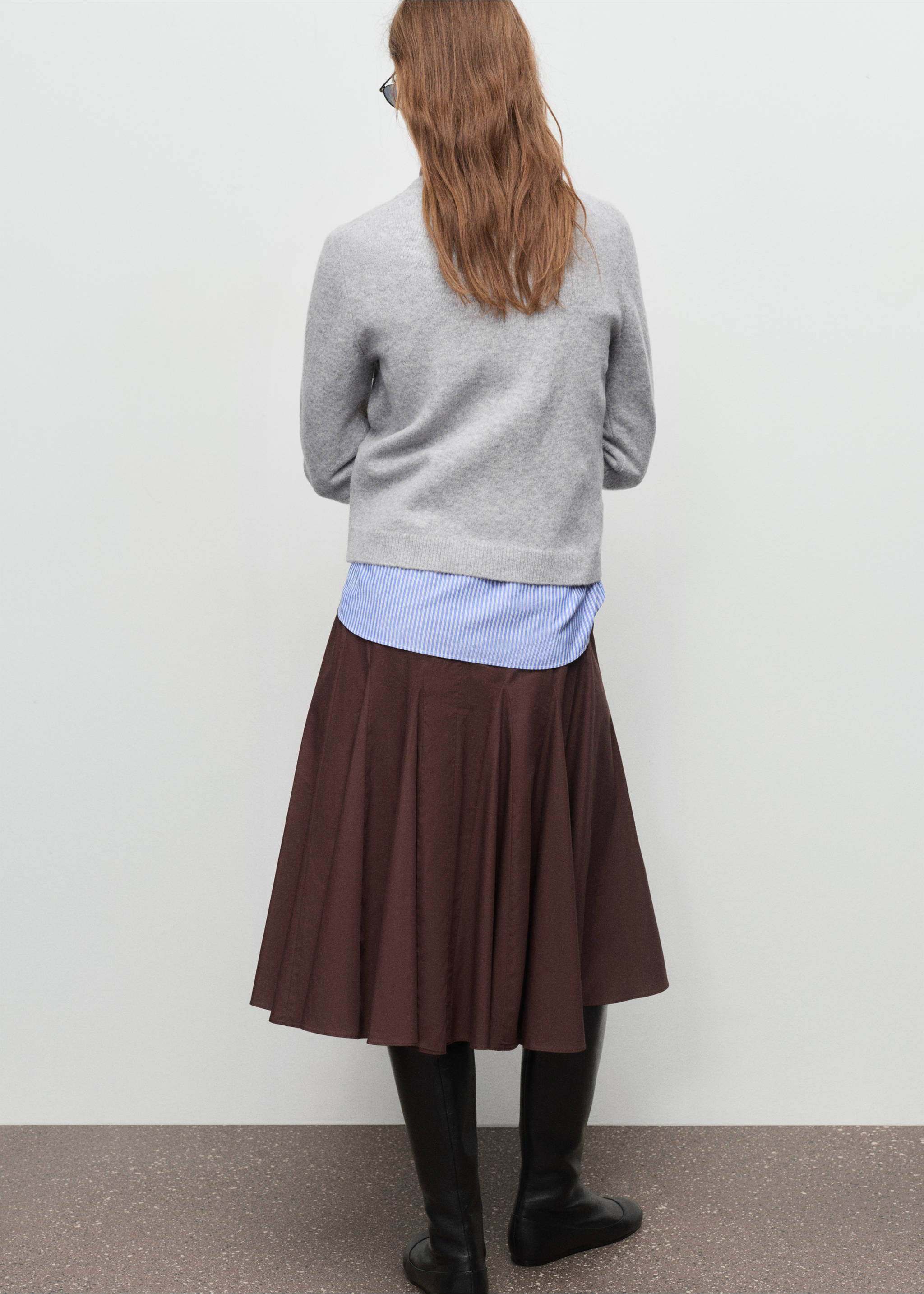 Medium-knit sweater - Reverse of the article, Grey. Ref: 17007792-00.