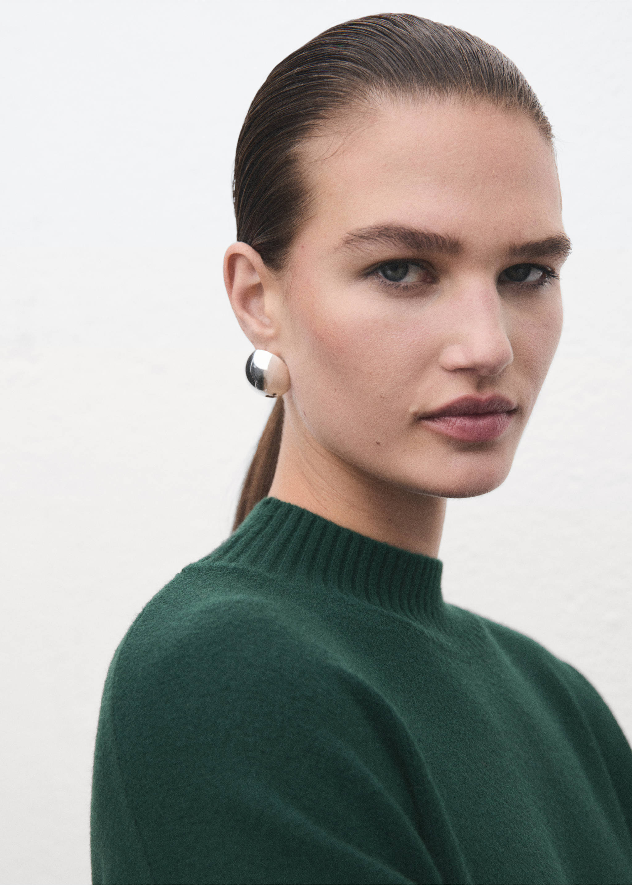 Ribbed turtleneck sweater - Details of the article 1, Dark Green. Ref: 17007801-00.