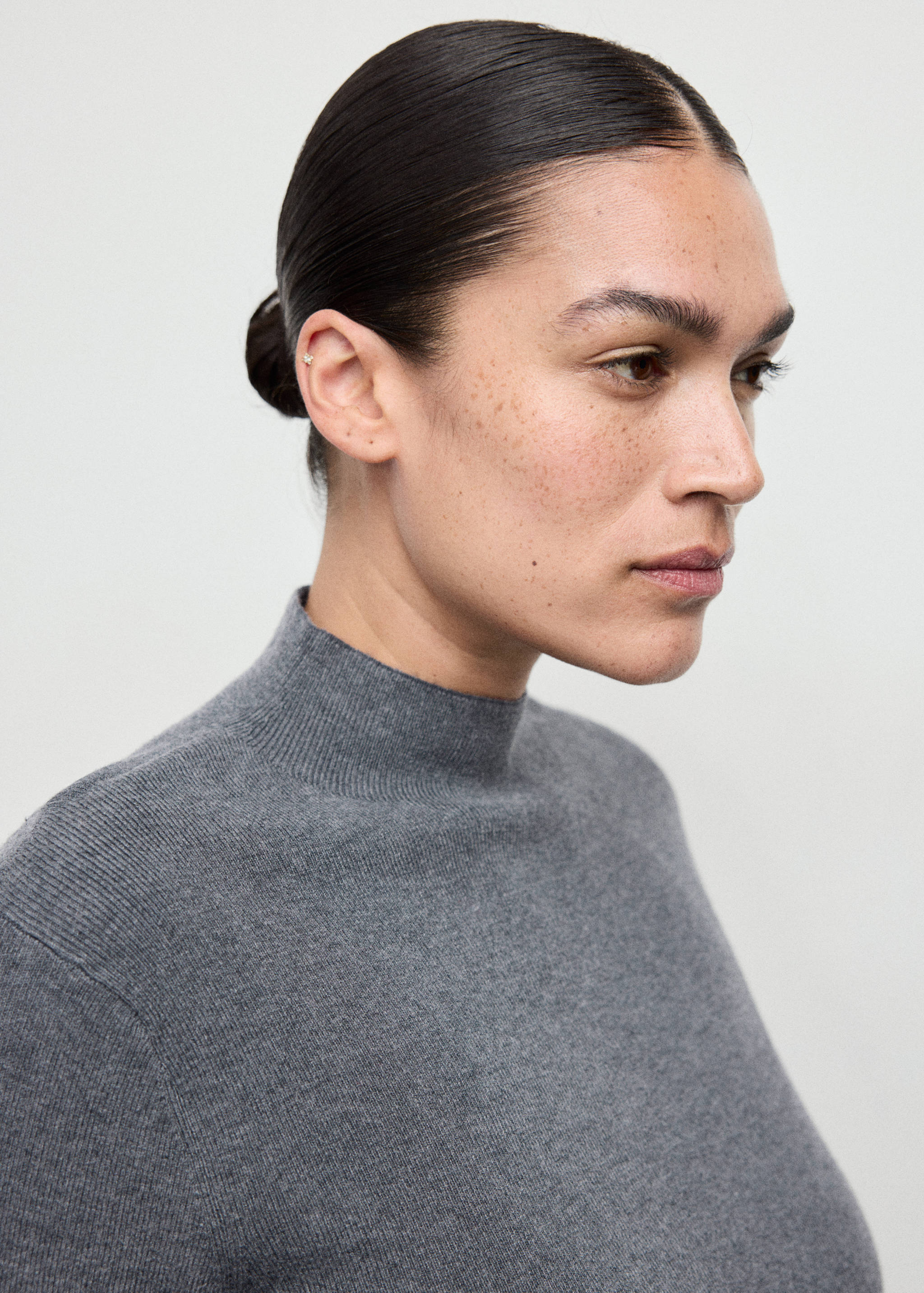 Fitted sweater with perkins neck - Details of the article 4