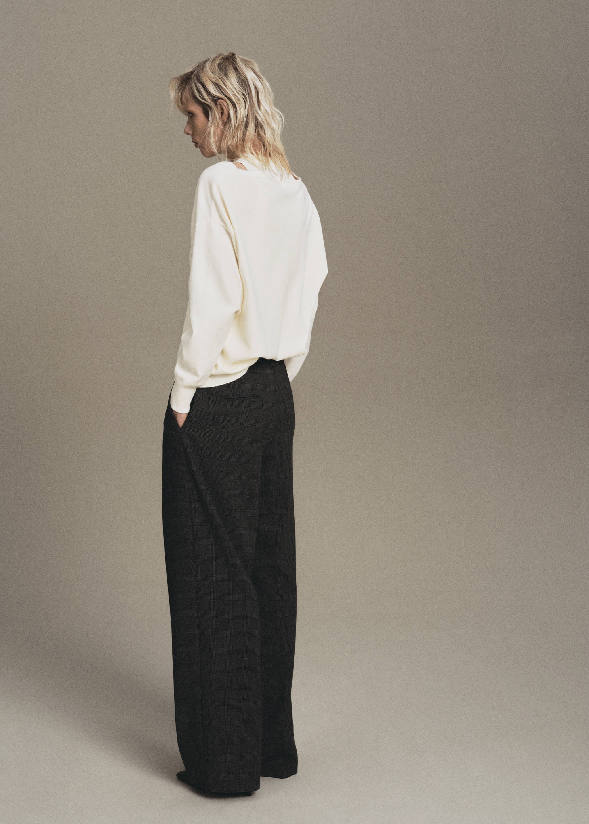 Oversized combined sweater - Reverse of the article