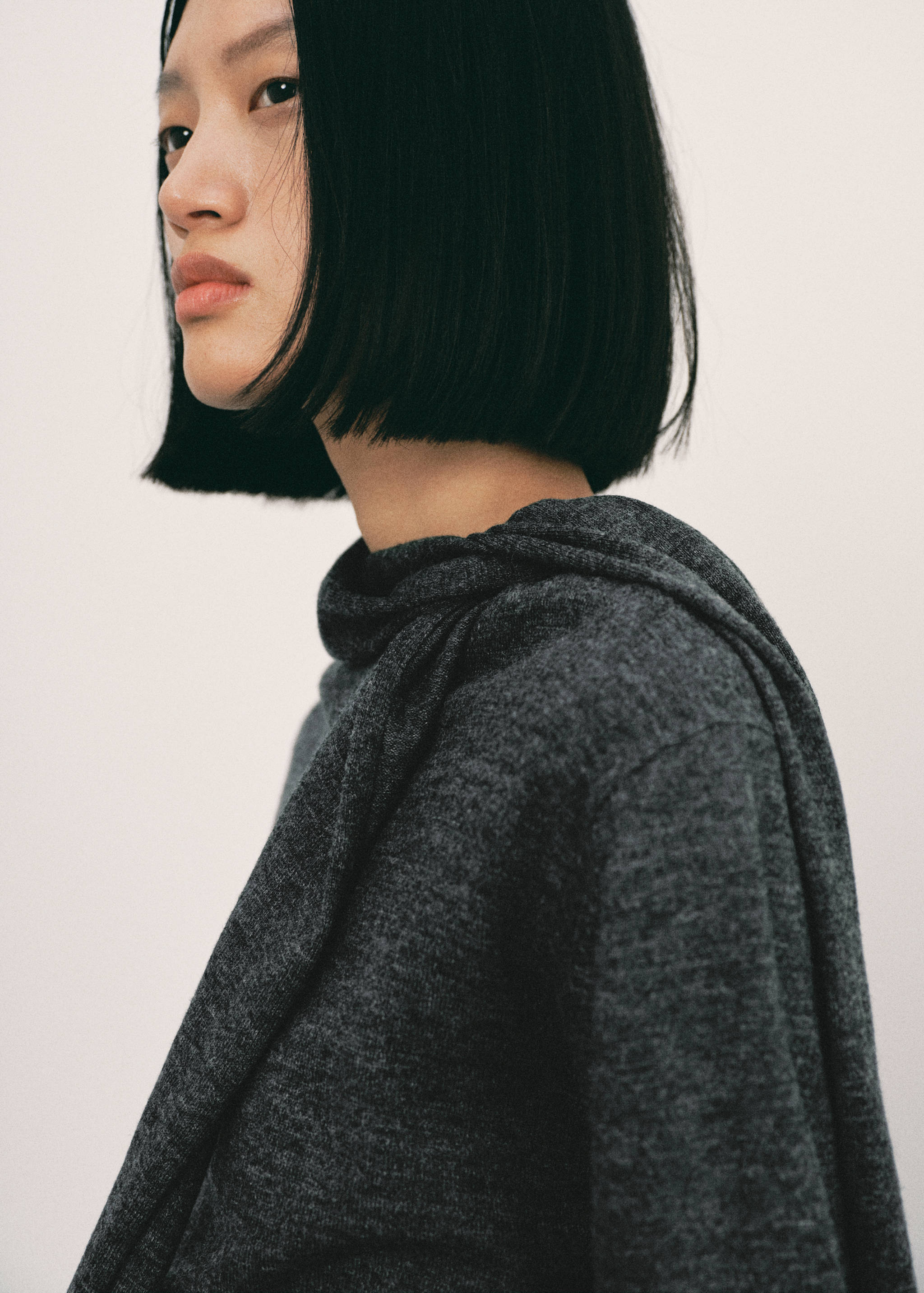 Combined-design sweater - Details of the article 1