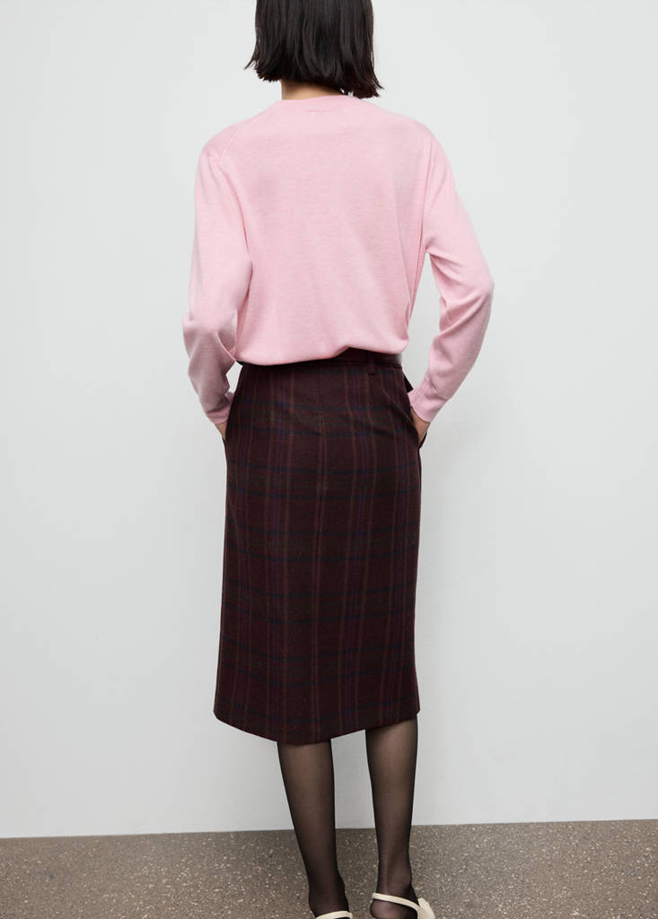 V-neck knit sweater — Pink