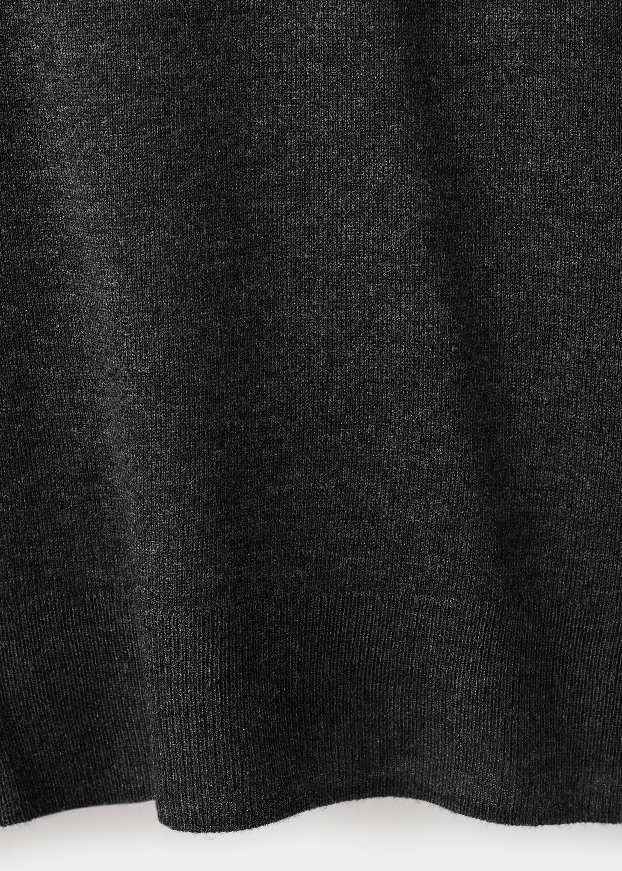 V-neck knit sweater - Details of the article 0