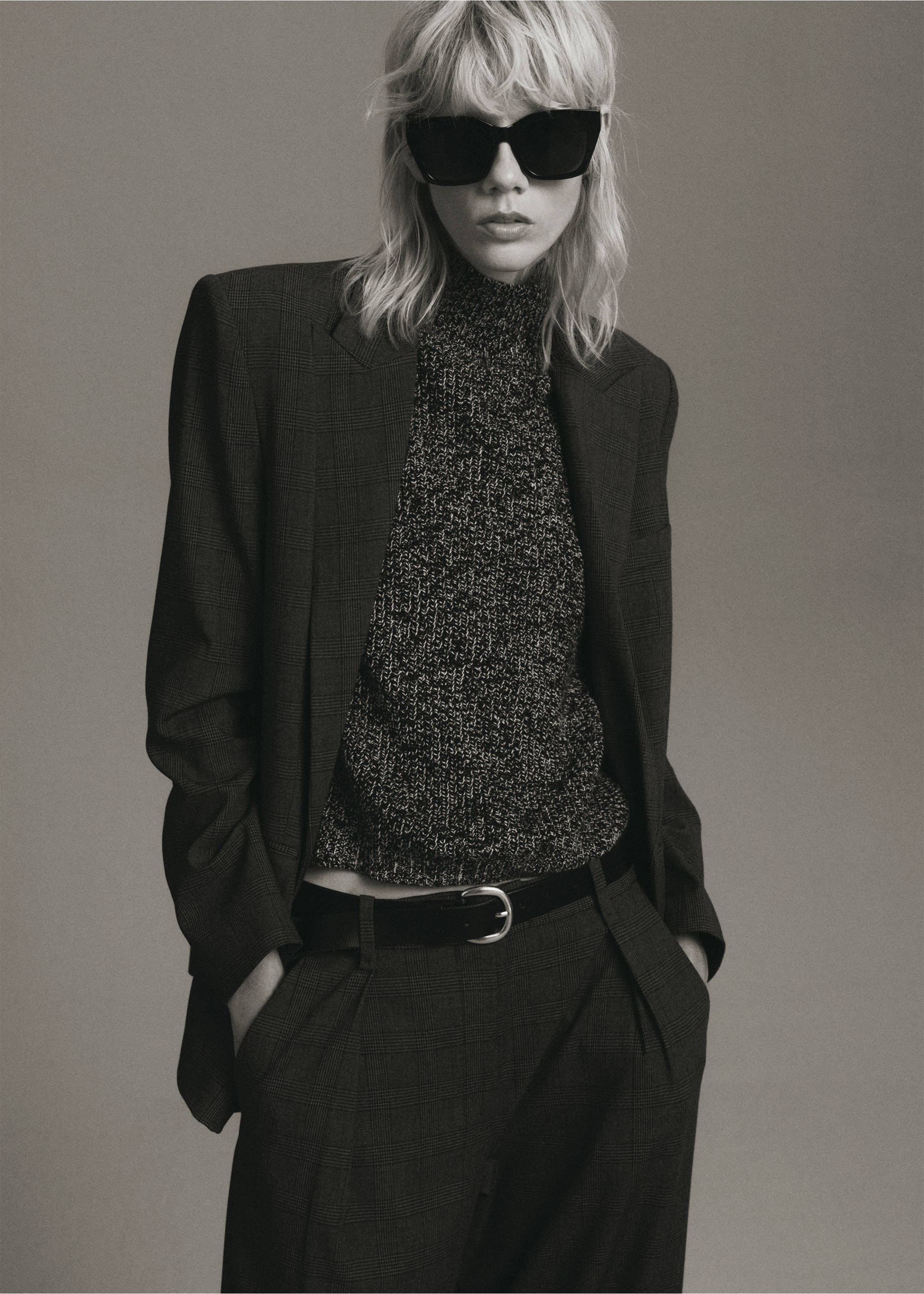 Speckled perkins-neck sweater - Medium plane, Black. Ref: 17007815-00.