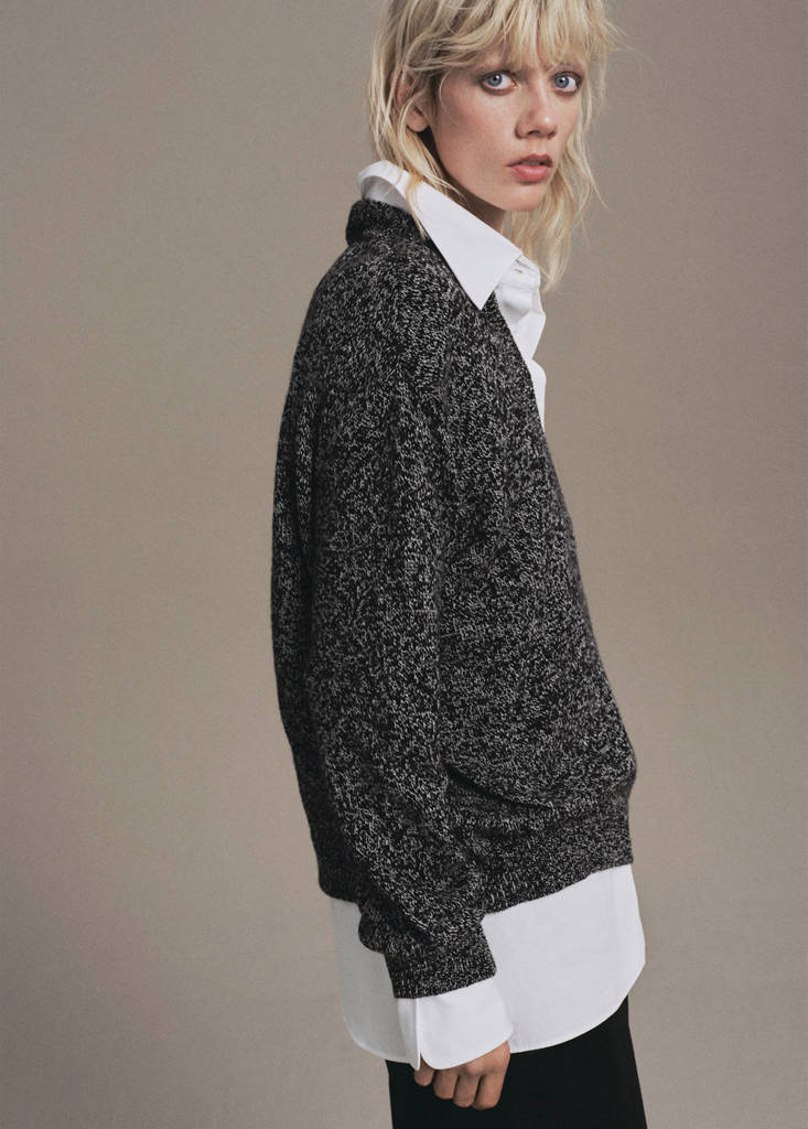 Speckled V-neck sweater — Black