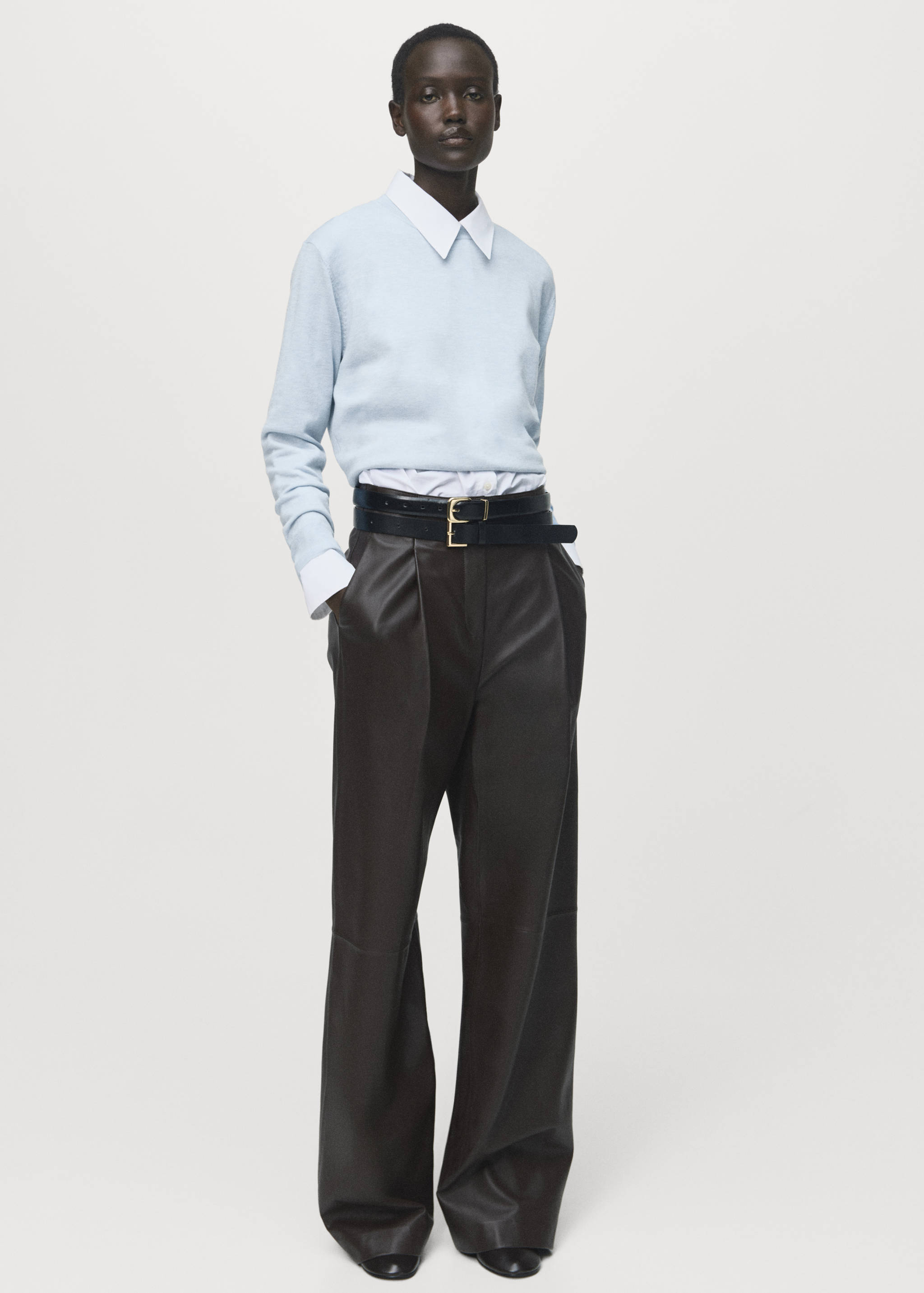 Camisola de malha fina com gola redonda - Plano geral