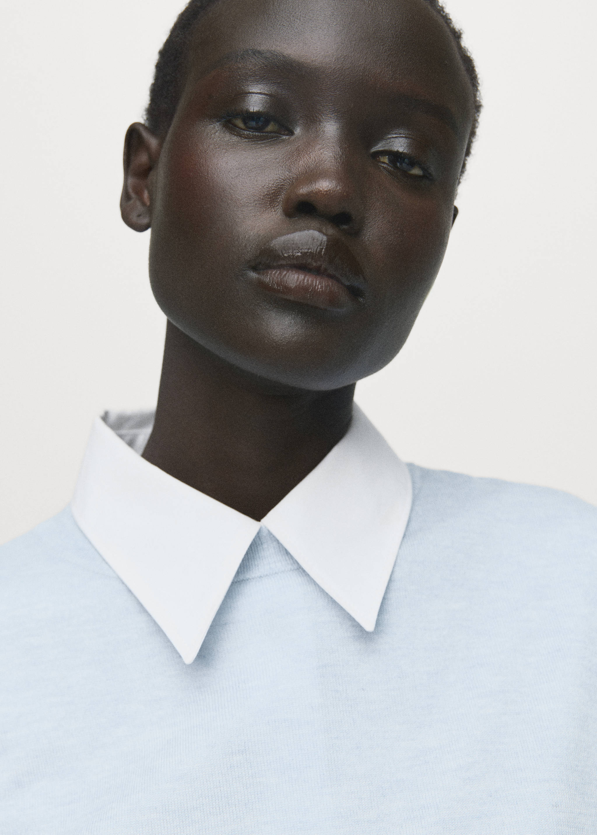 Camisola de malha fina com gola redonda - Pormenor do artigo 1