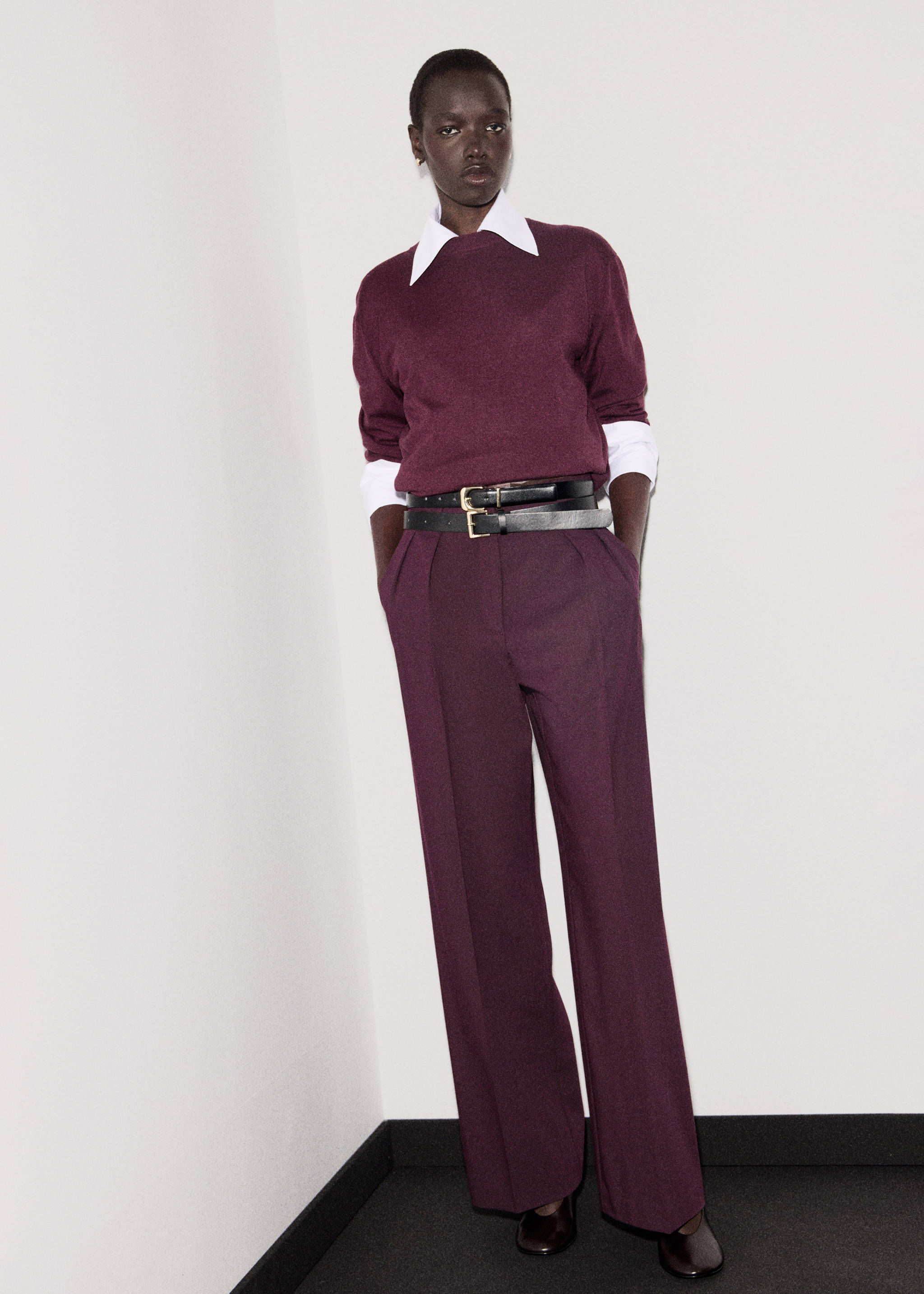 Camisola de malha fina com gola redonda - Plano geral