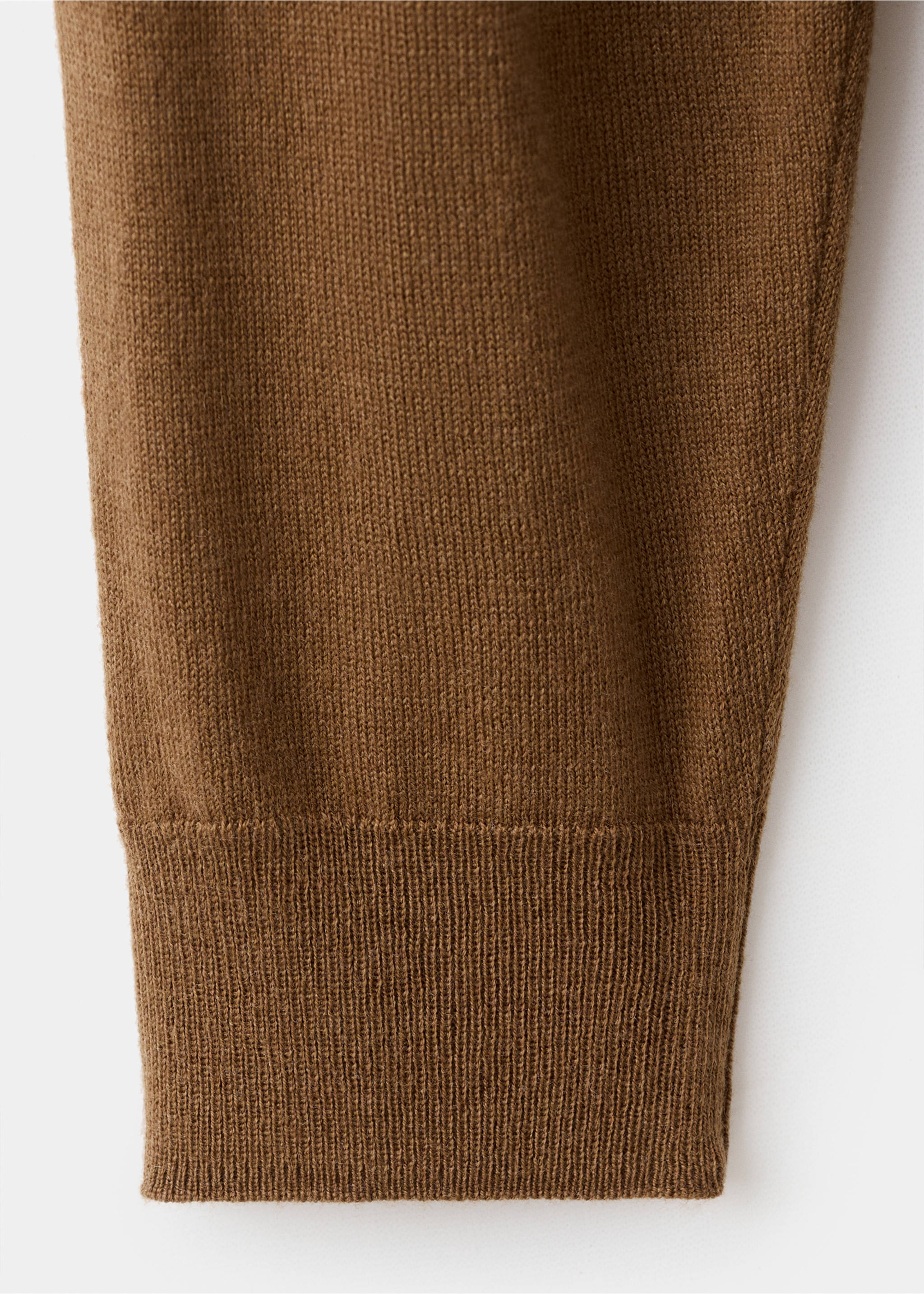 Cable-knit turtleneck sweater - Details of the article 0, Tobacco Brown. Ref: 17007819-00.