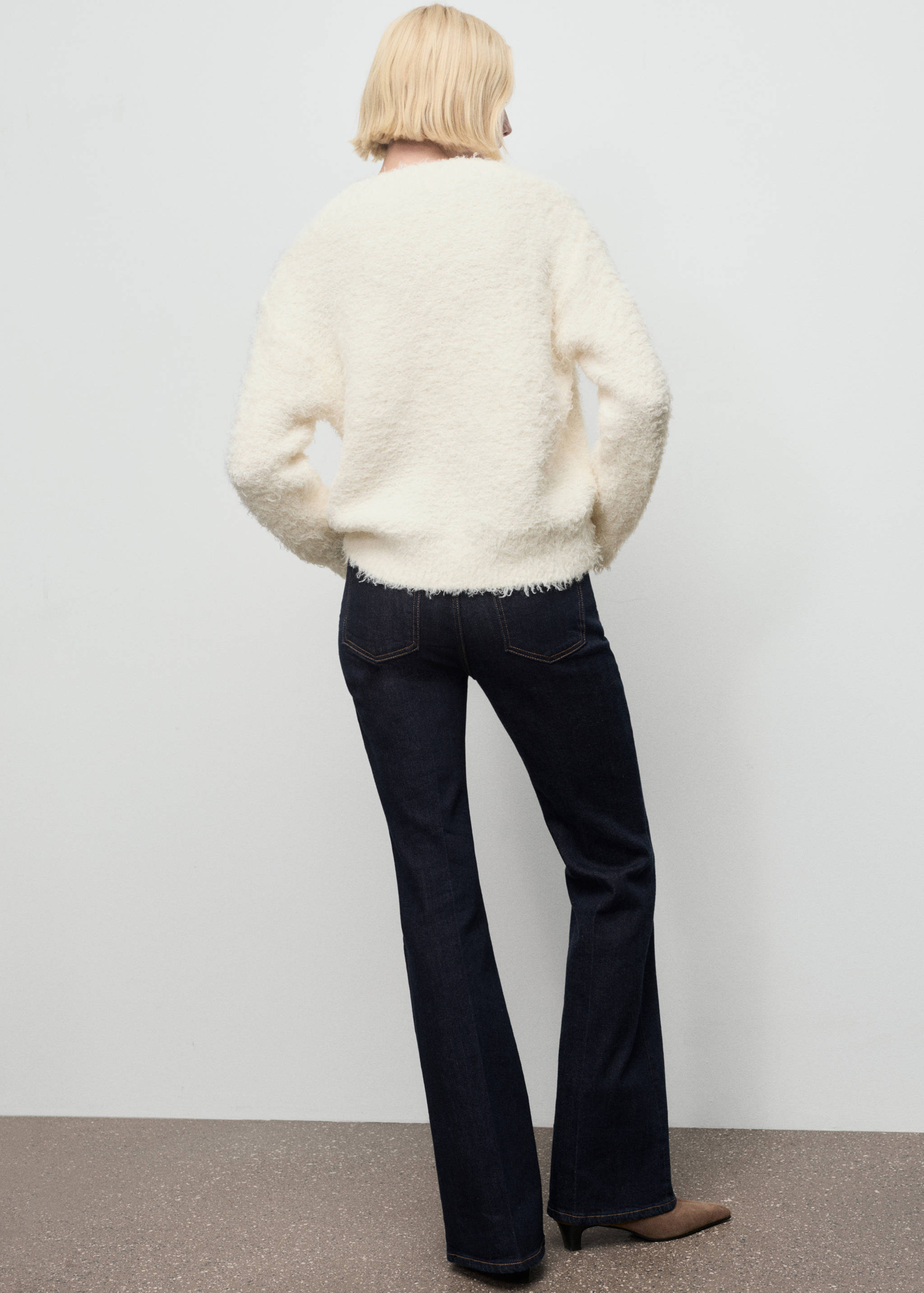 Faux-fur knitted sweater - Reverse of the article