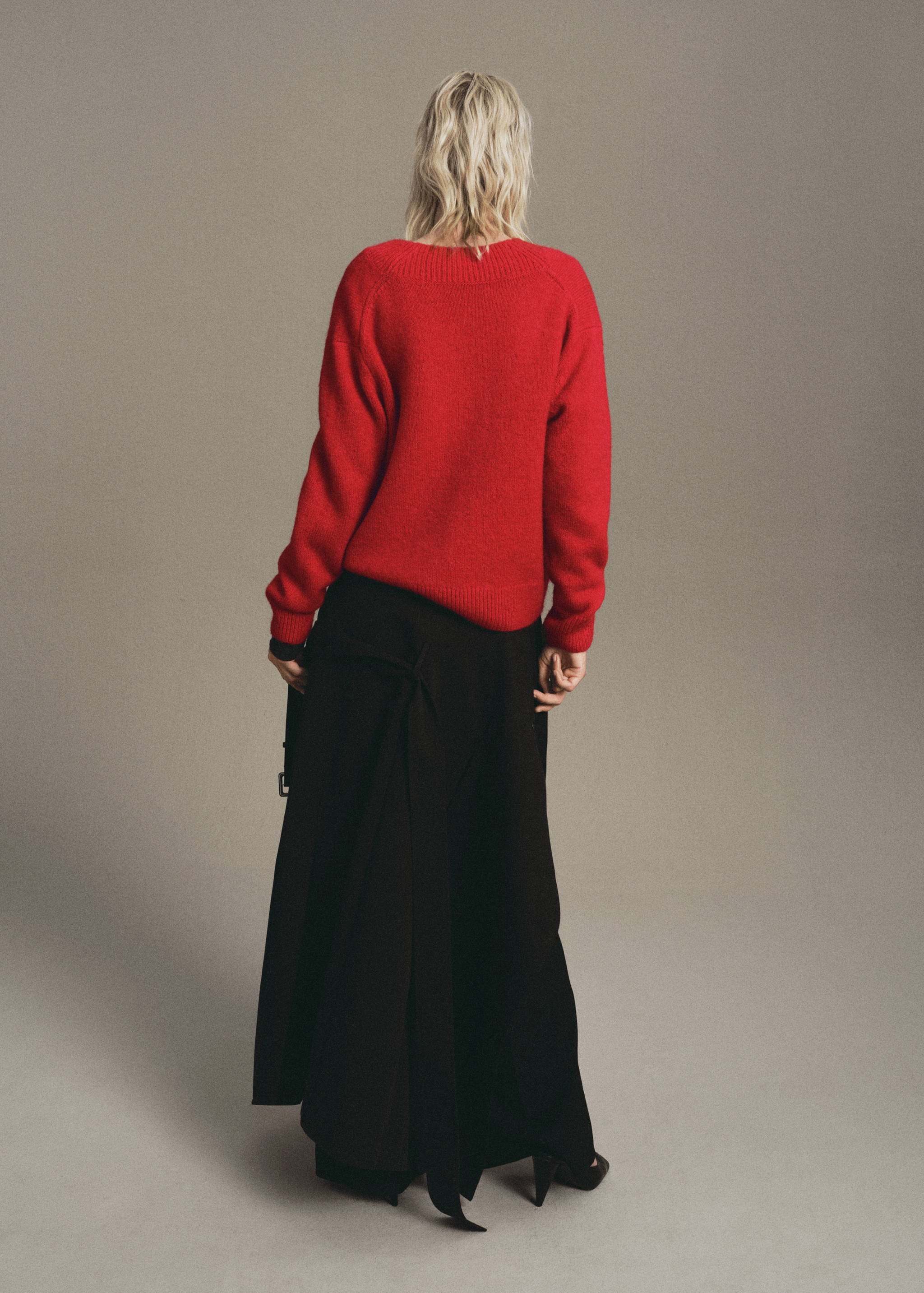 Πουλόβερ χοντρή πλέξη λαιμός V - Πίσω όψη προϊόντος