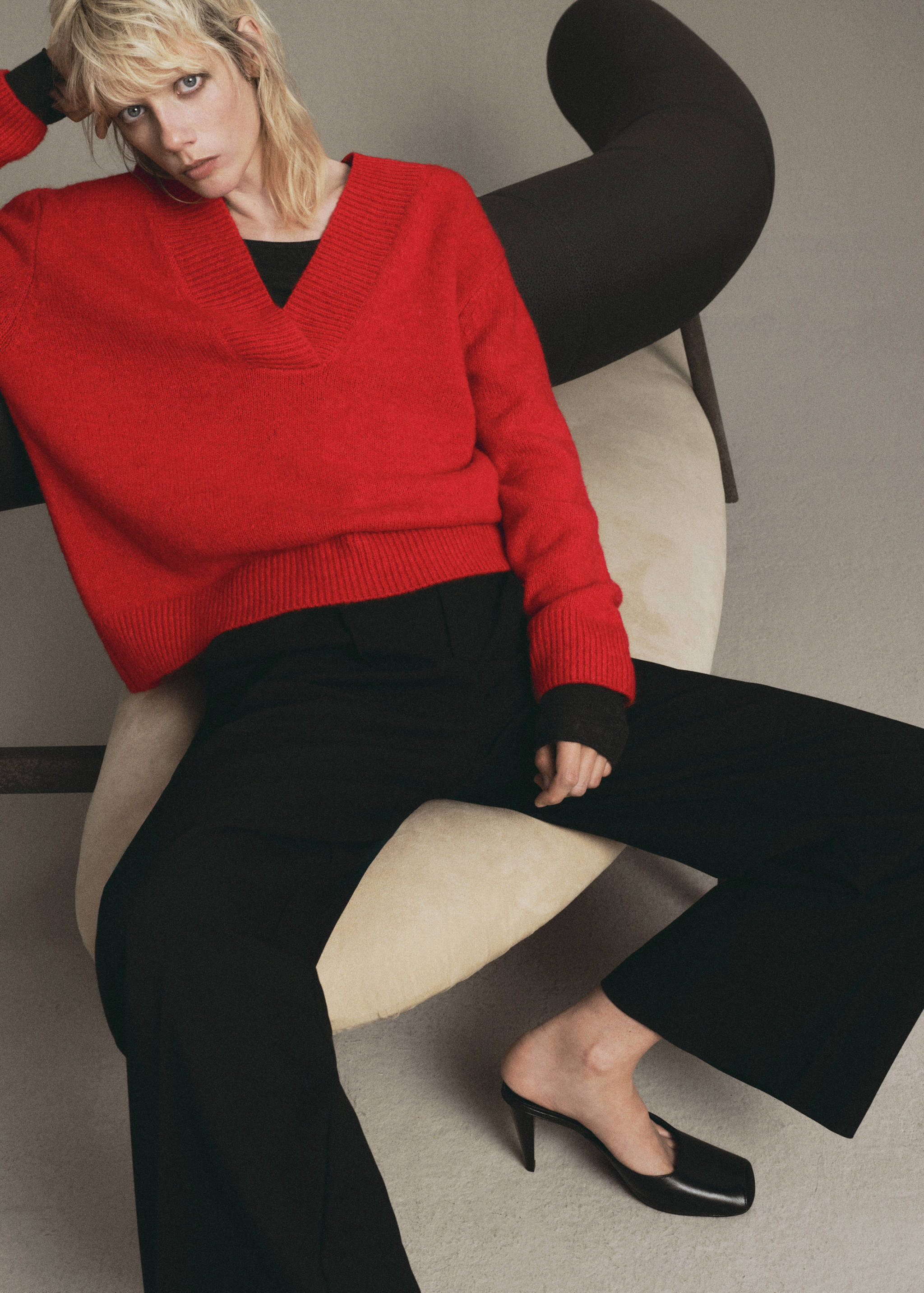 Πουλόβερ χοντρή πλέξη λαιμός V - Λεπτομέρεια του προϊόντος 2