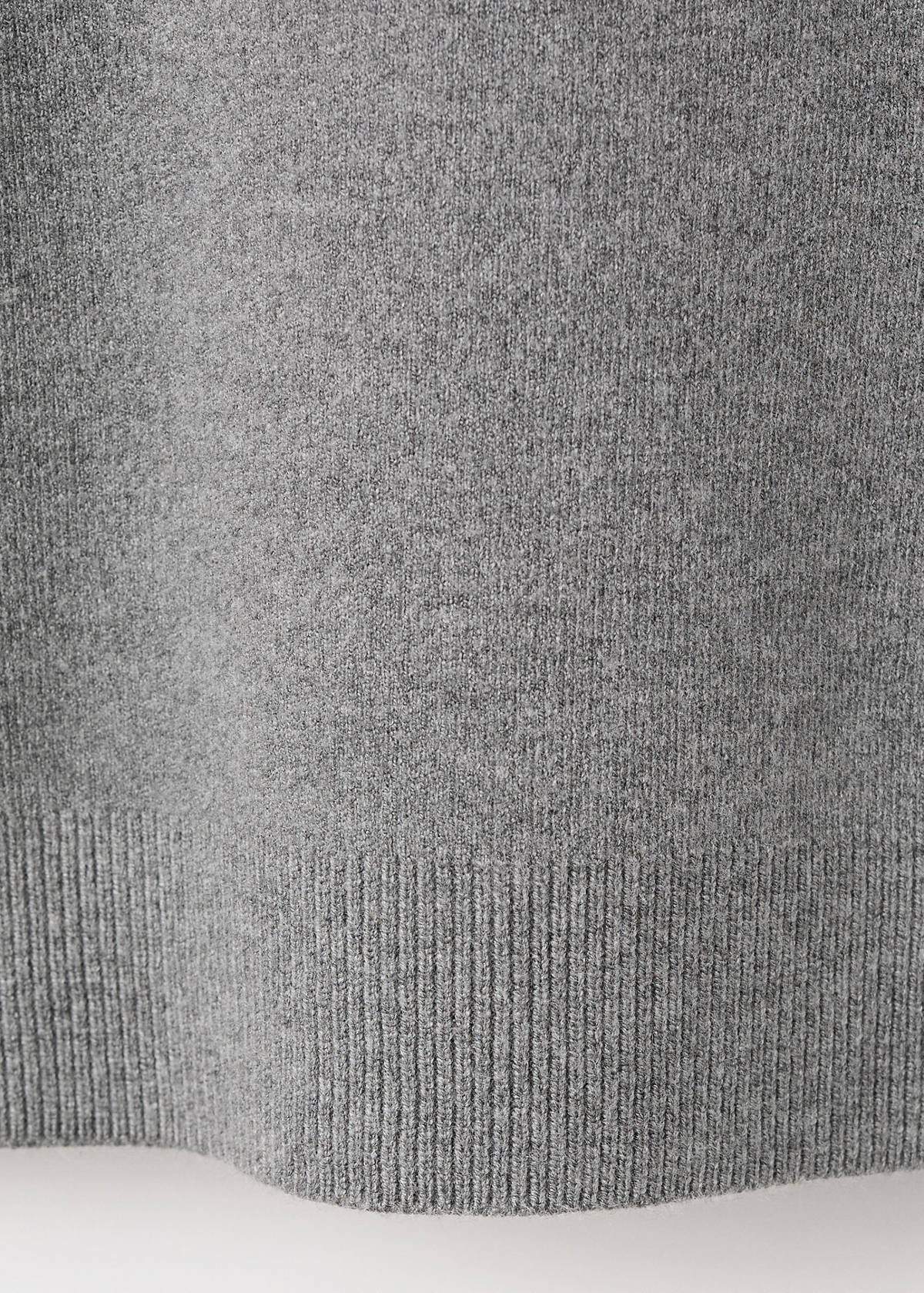 Turtleneck sweater with zip — Grey