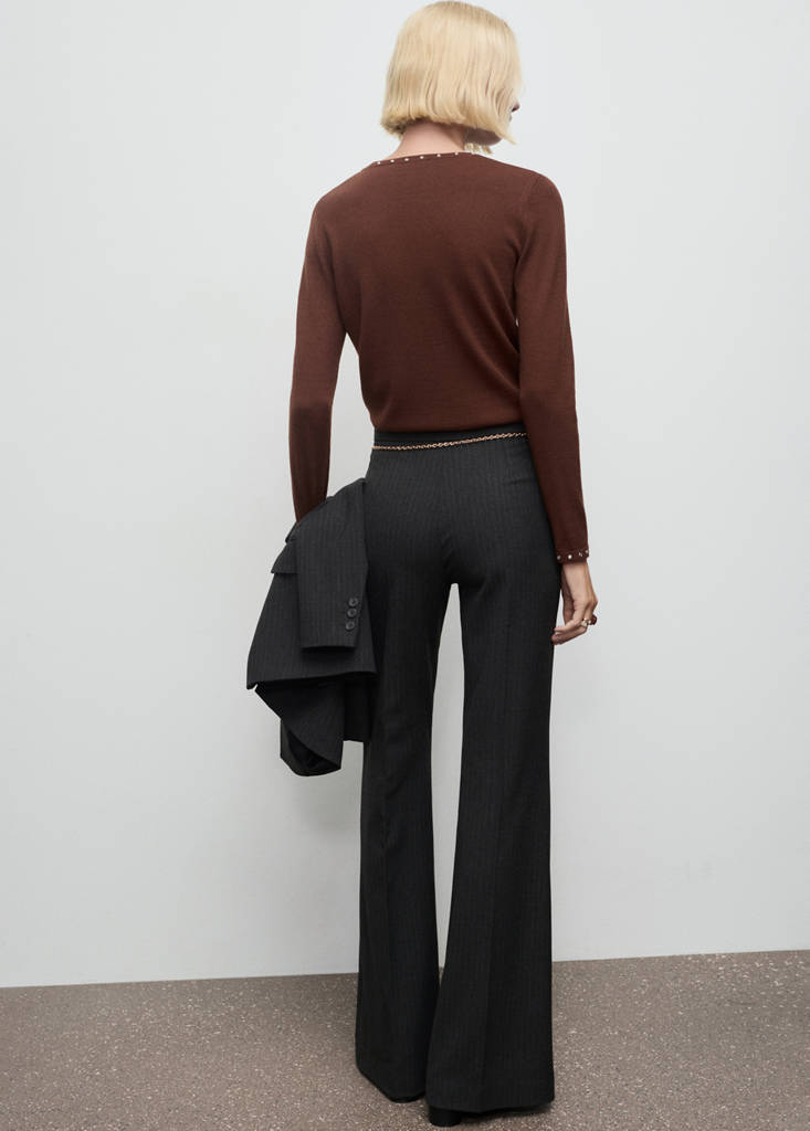 Studded knitted sweater — Brown