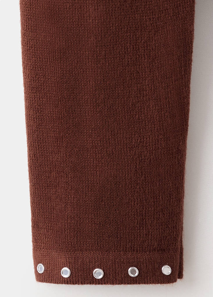 Studded knitted sweater — Brown