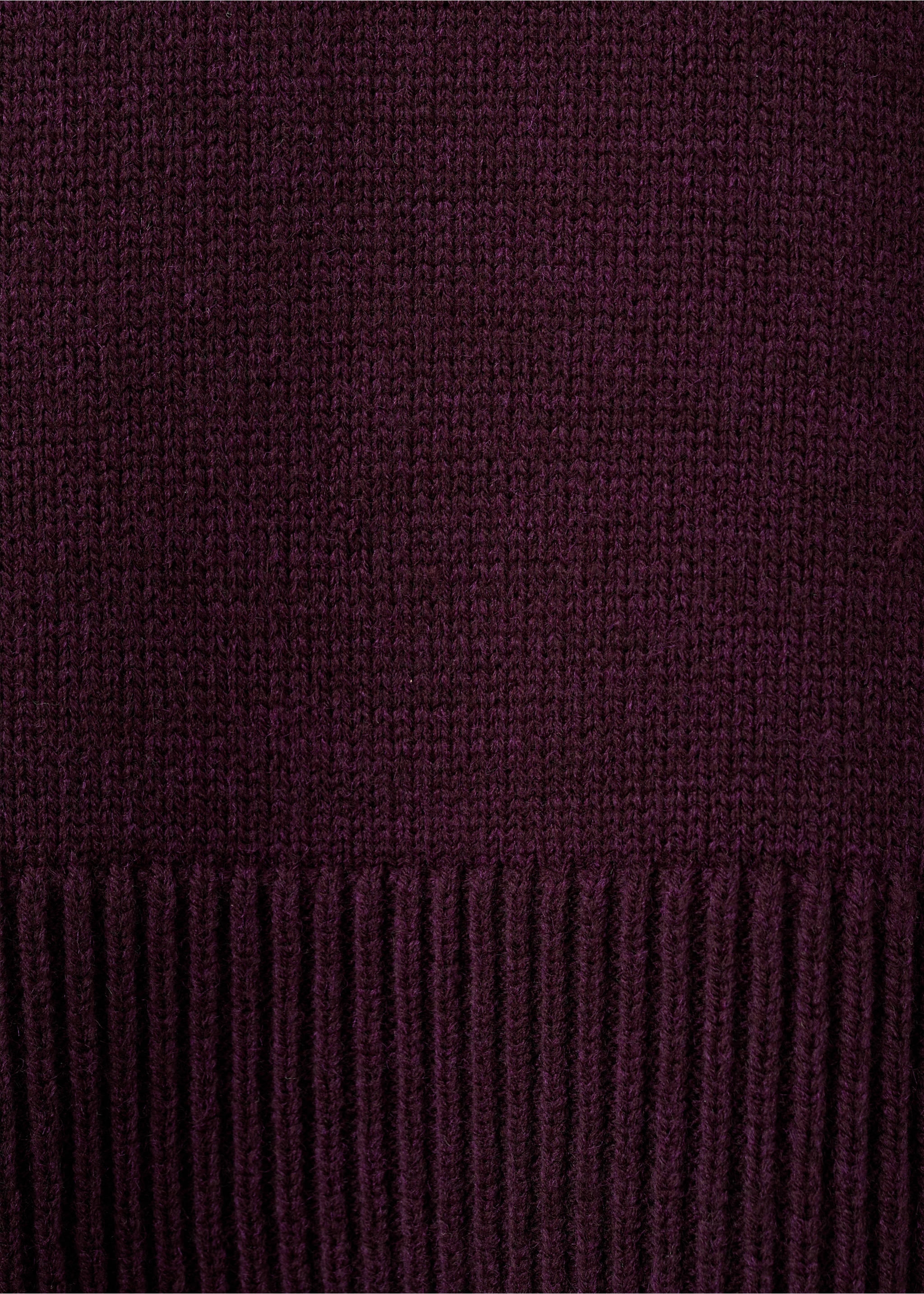 Turtleneck sweater with slits - Details of the article 8, Wine. Ref: 17007843-00.