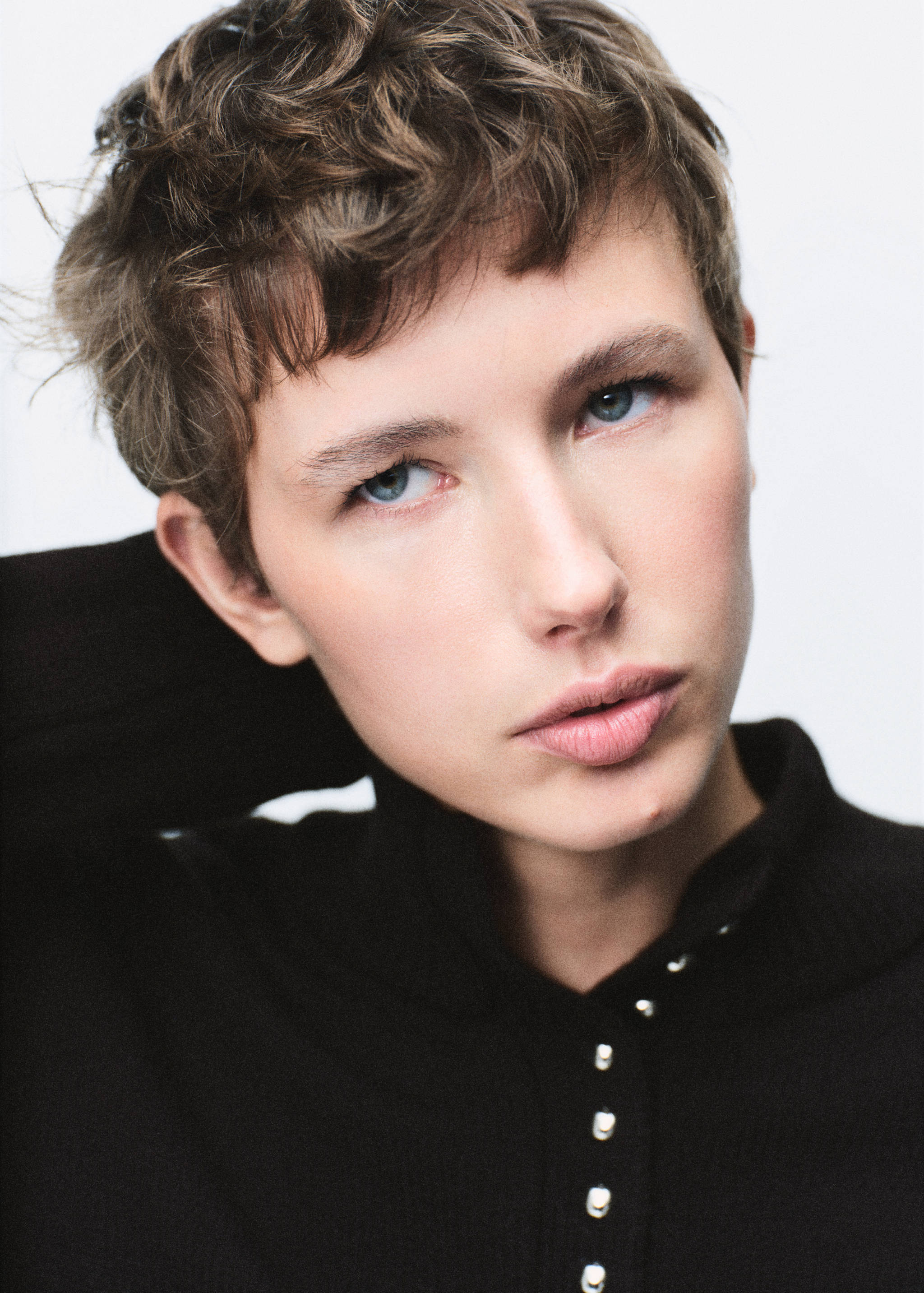 Perkins-neck sweater with button - Medium plane