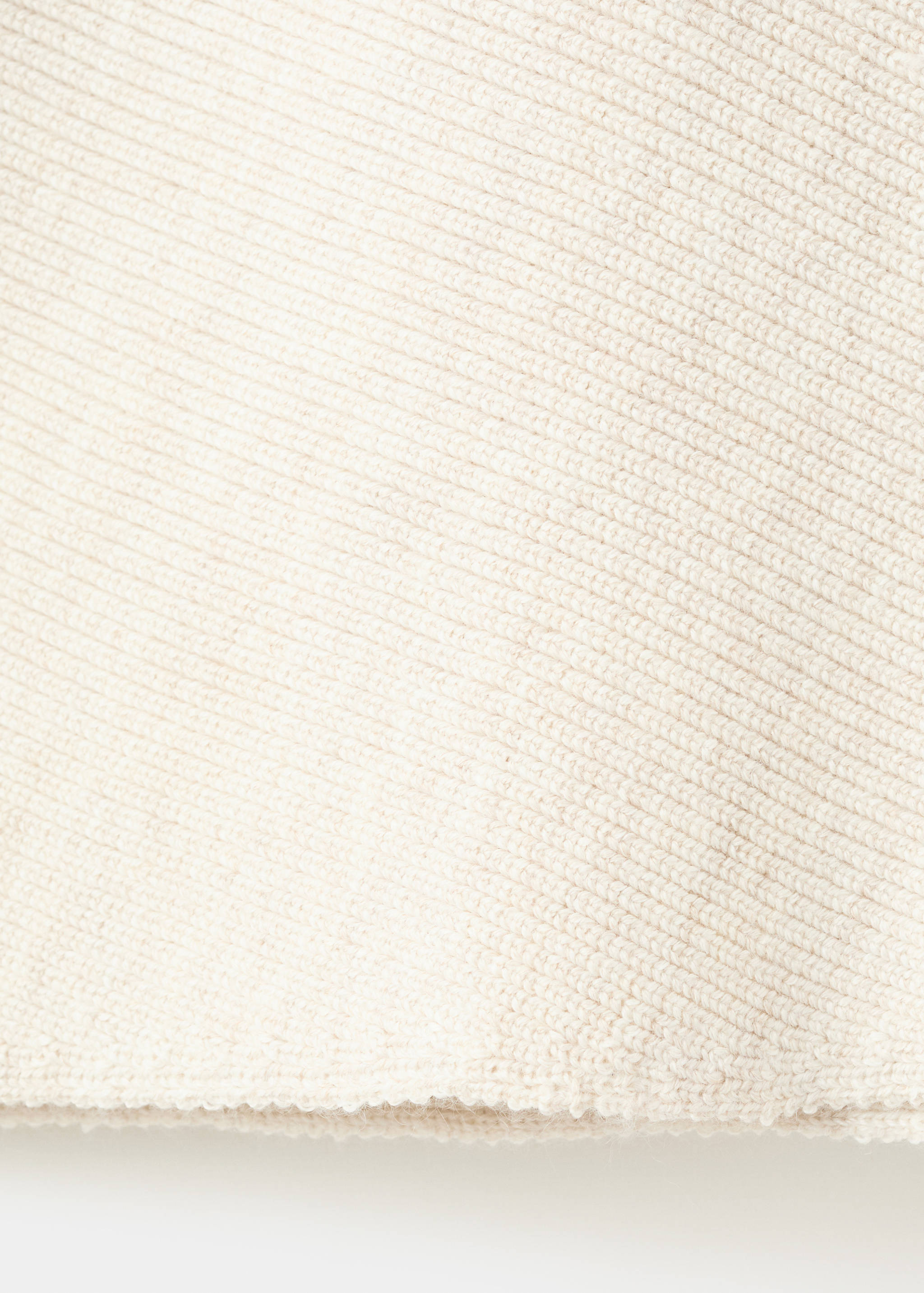 Camisola com gola assimétrica e botões de joia - Pormenor do artigo 0