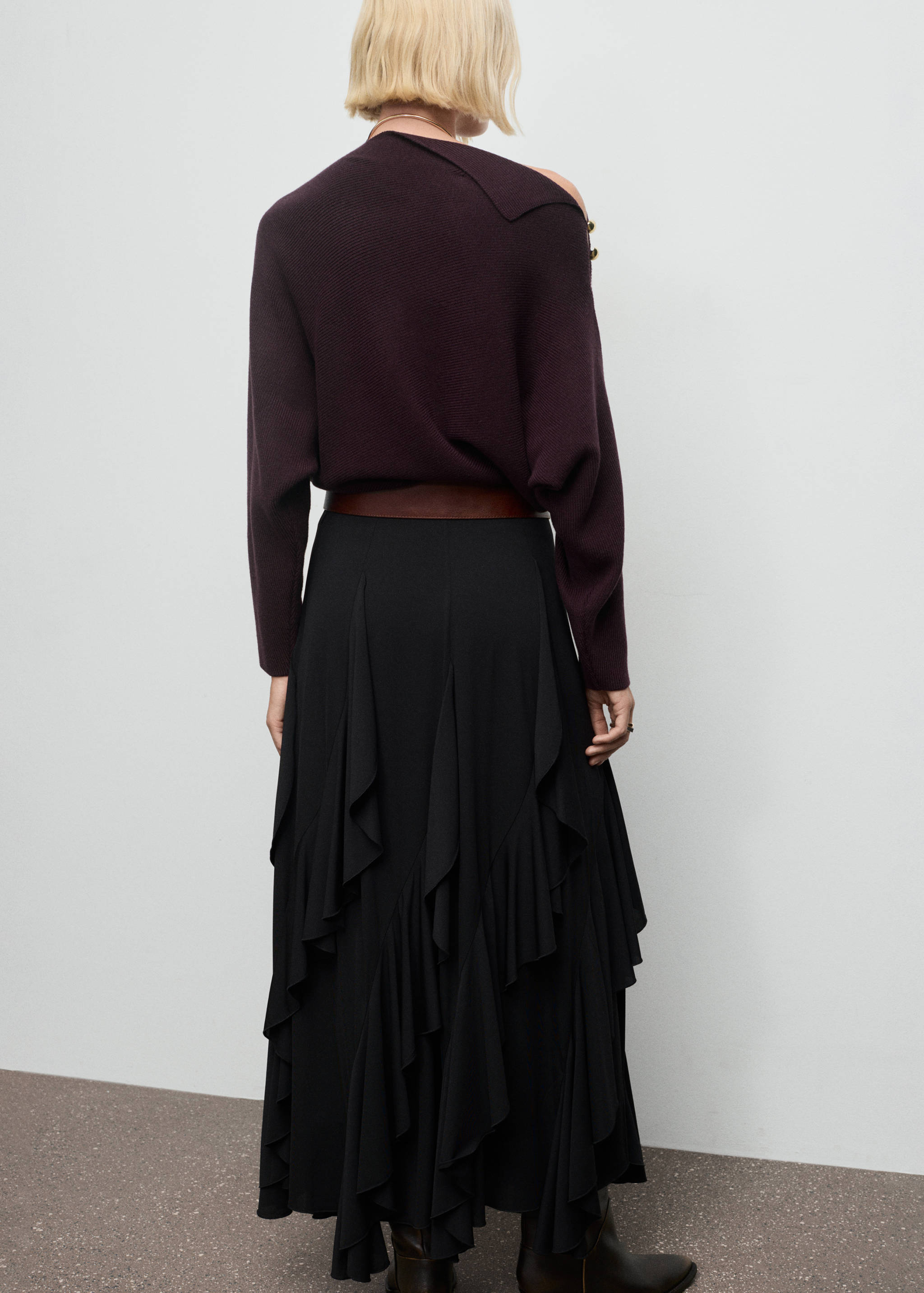 Sweater with asymmetrical neck and jewel buttons - Reverse of the article