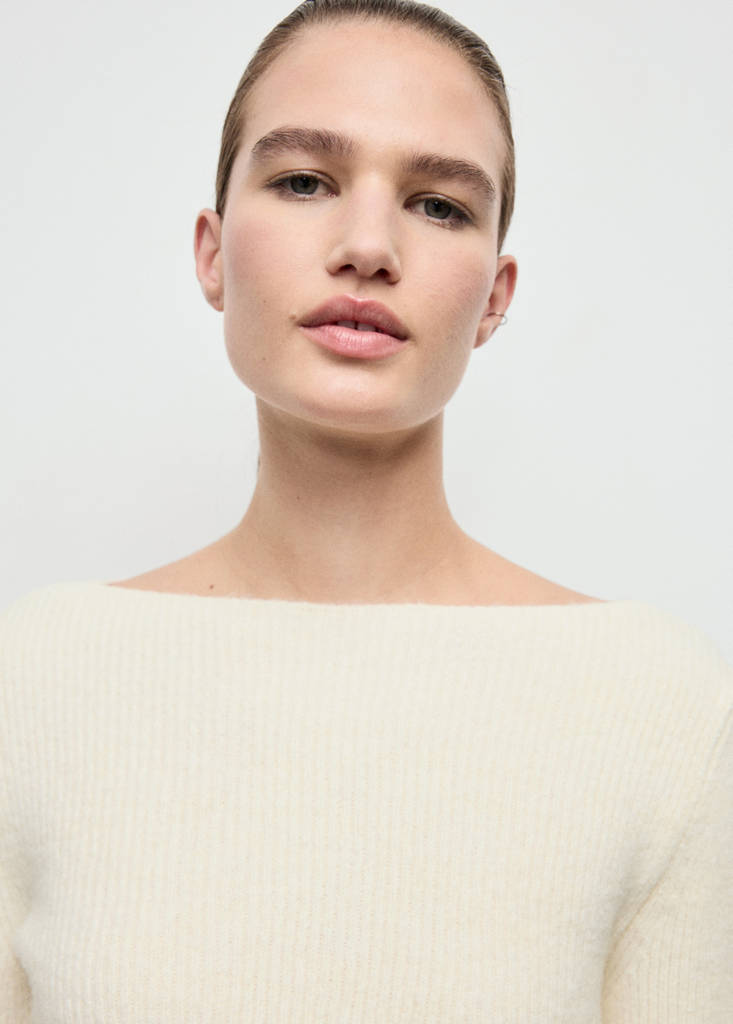 Knitted ribbed sweater — Off White