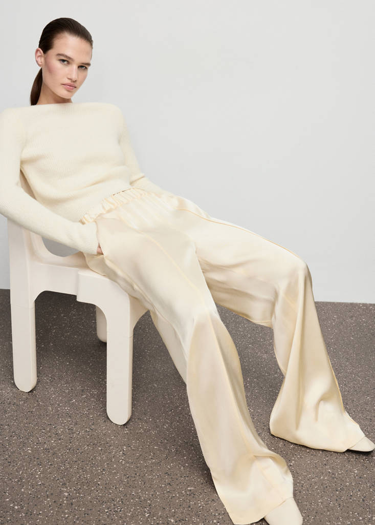 Knitted ribbed sweater — Off White