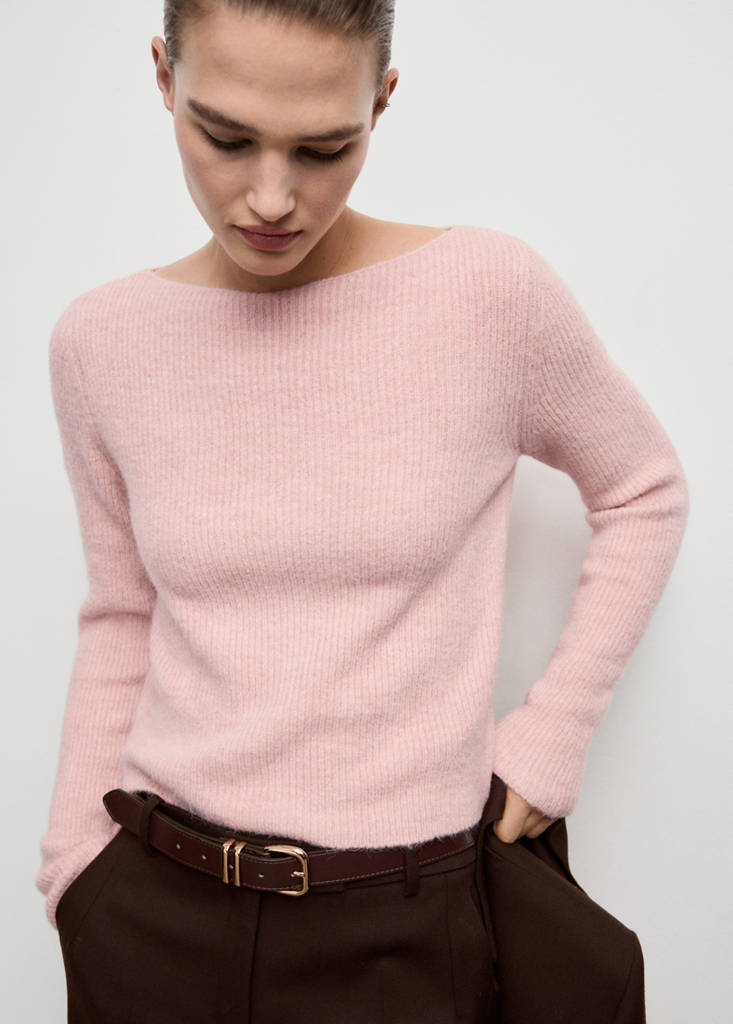 Knitted ribbed sweater — Pastel Pink