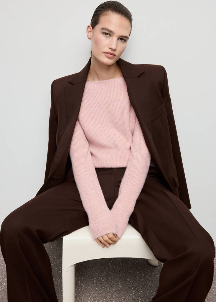 Knitted ribbed sweater — Pastel Pink