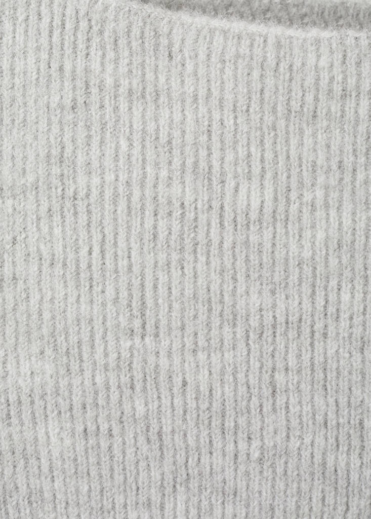 Knitted ribbed sweater — Grey