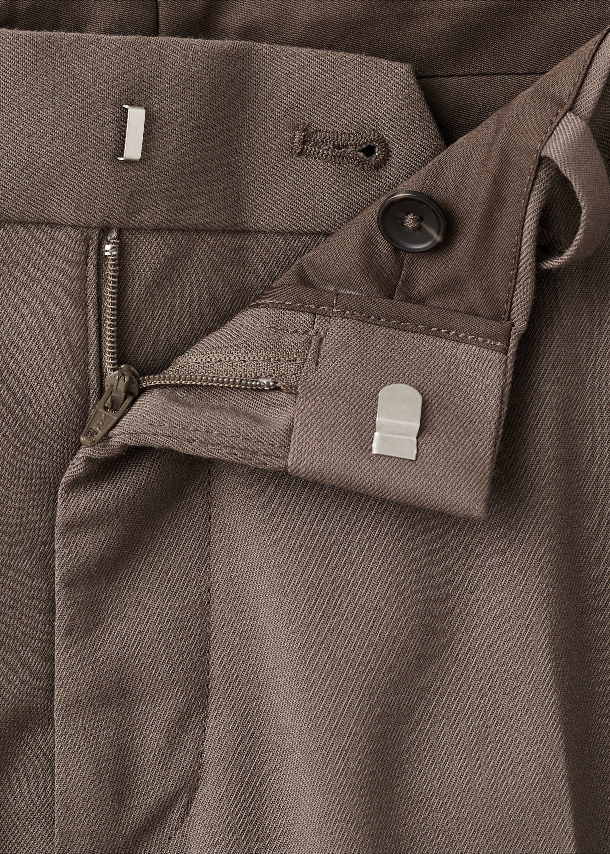 Струящиеся брюки regular fit - Деталь изделия 8, Коричневый средний. Ref: 17007890-00.