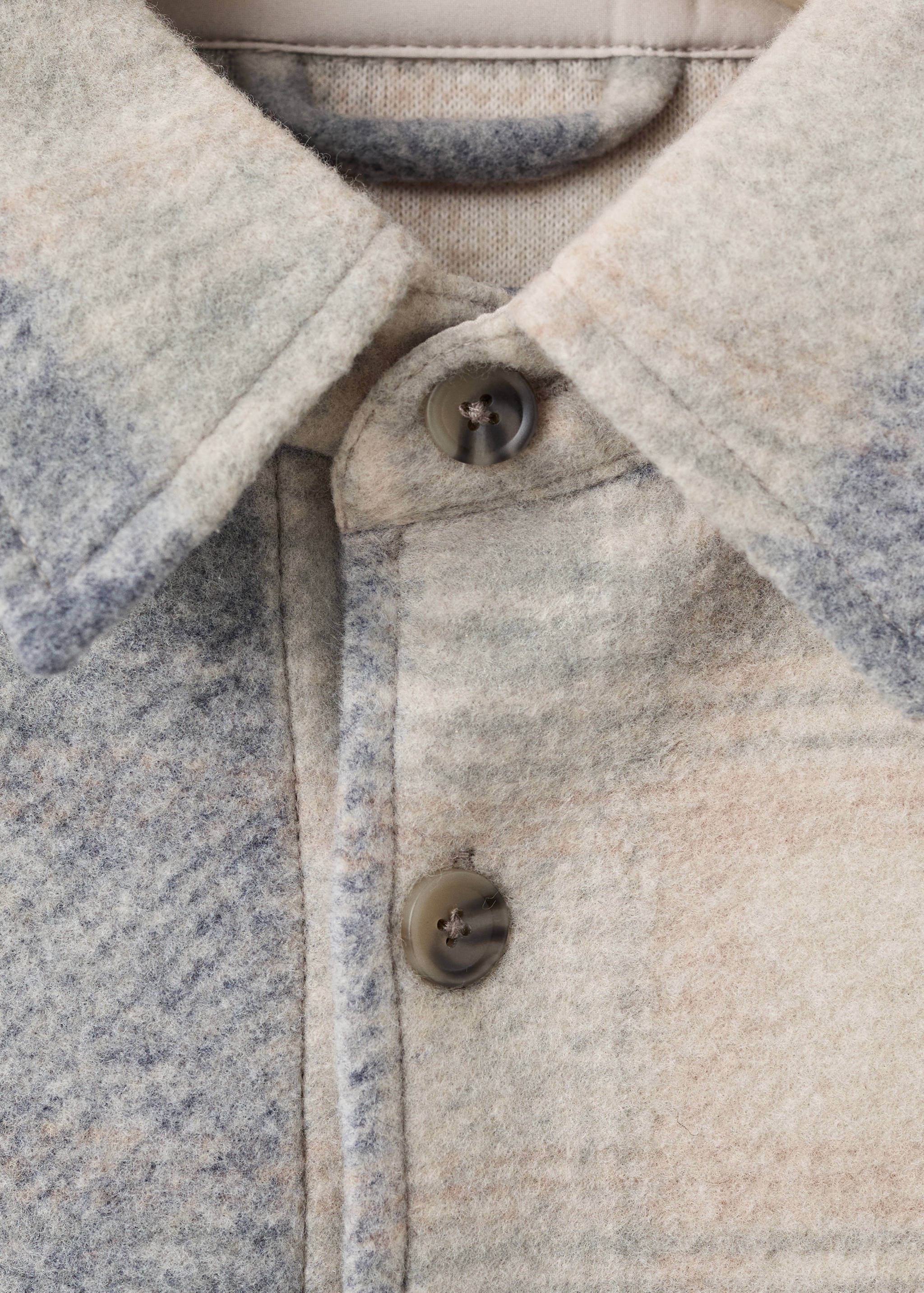 Check flannel overshirt - Details of the article 8