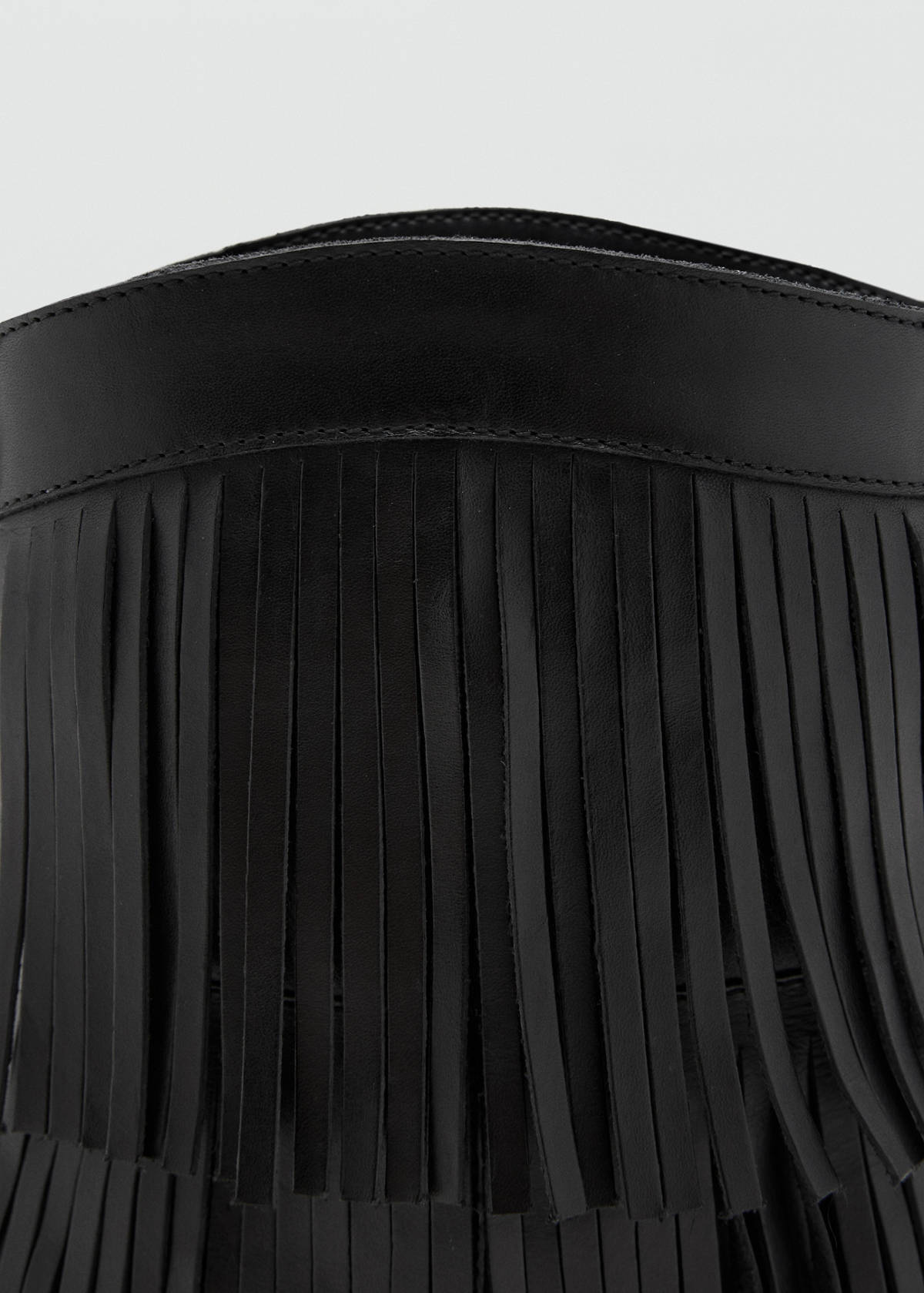 Leather ankle boot with fringe heel — Black