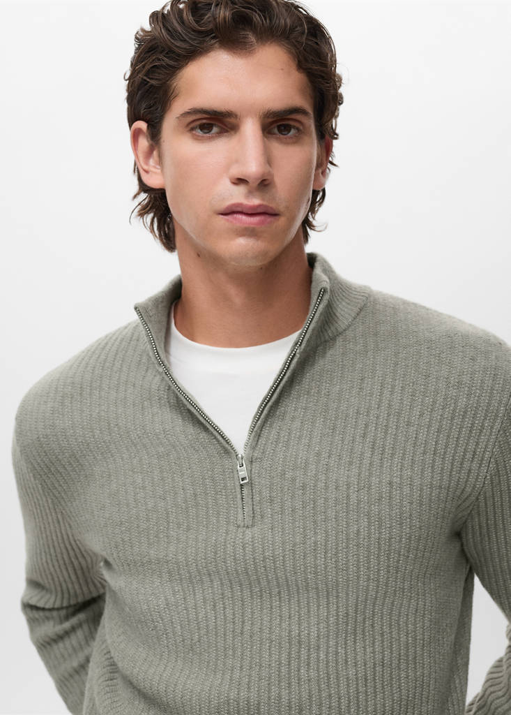 Ribbed sweater with zip neck — Pastel Green