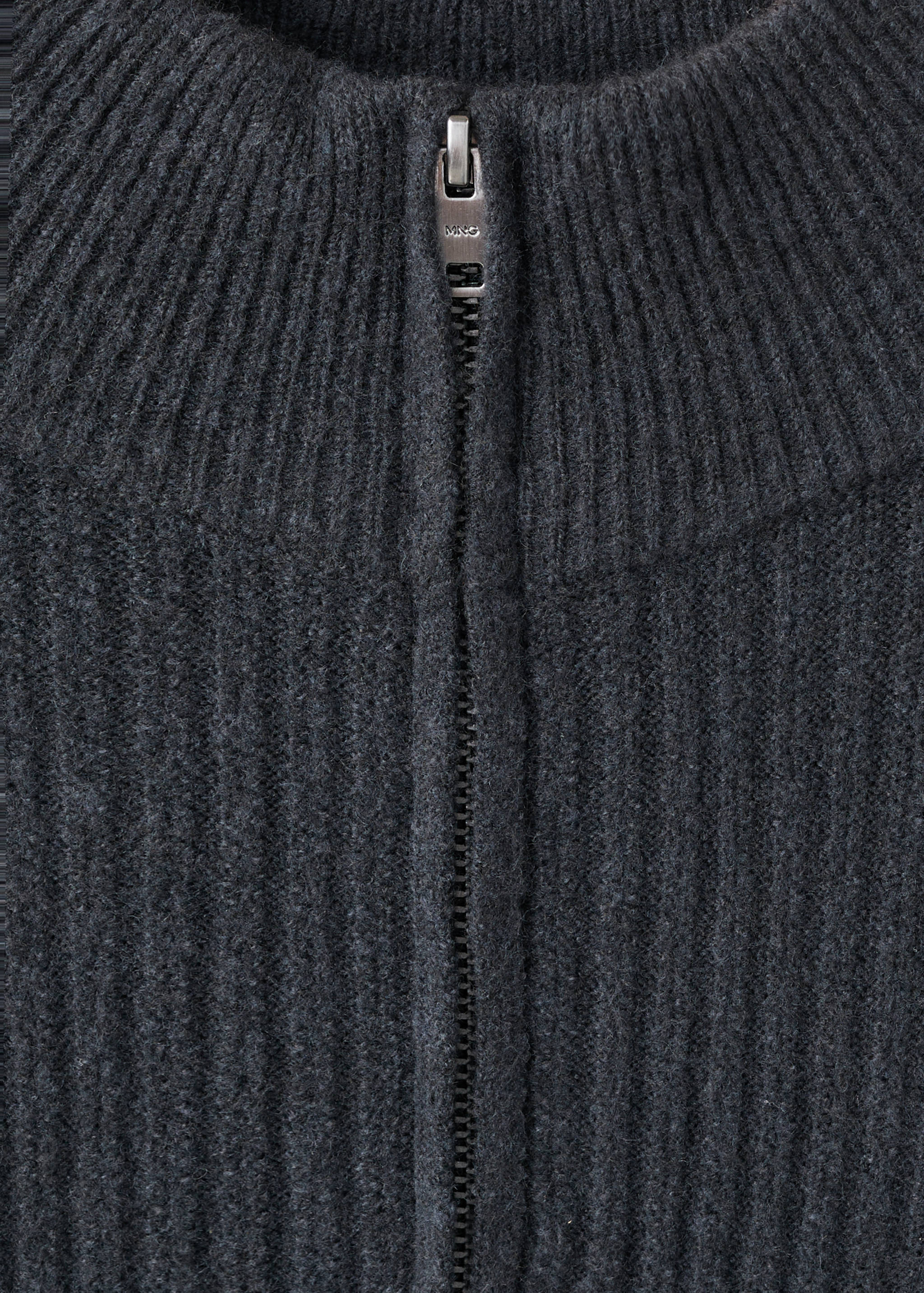 Ribbed sweater with zip neck - Details of the article 8